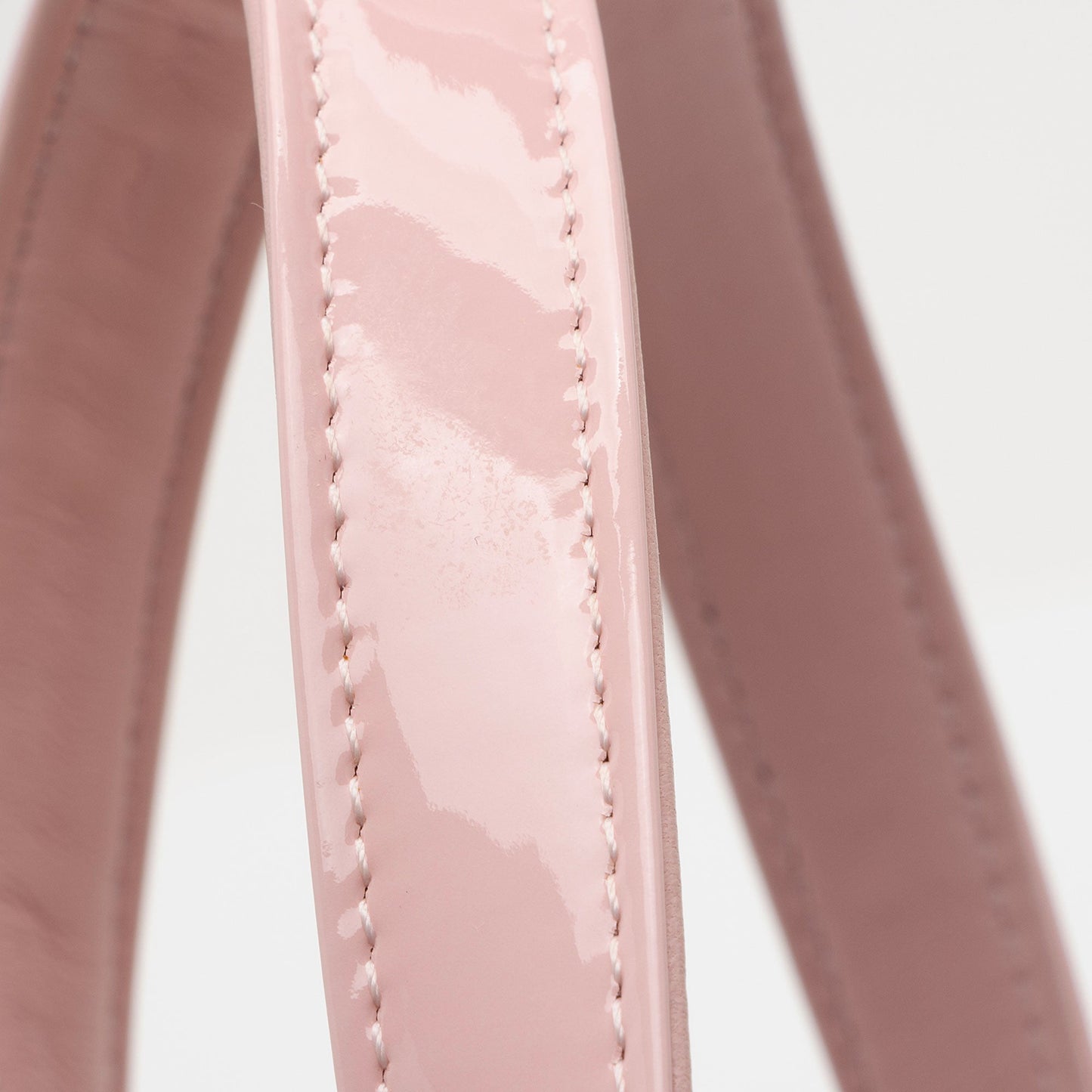 Chanel Patent Leather Triple CC Small Tote (SHF-Kk4uom)