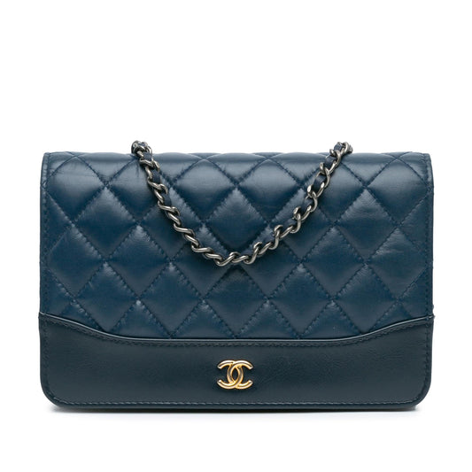 Chanel Quilted Aged Calfskin Gabrielle Wallet On Chain (SHG-BAPP5o)