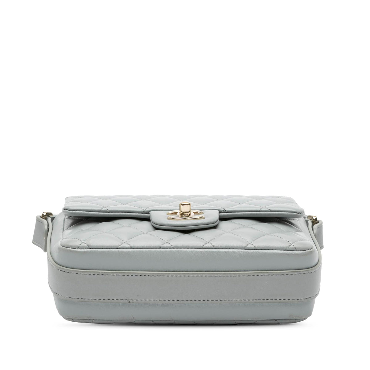 Chanel Quilted Calfskin Bolero de Chanel Flap (SHG-EQ5cOE)