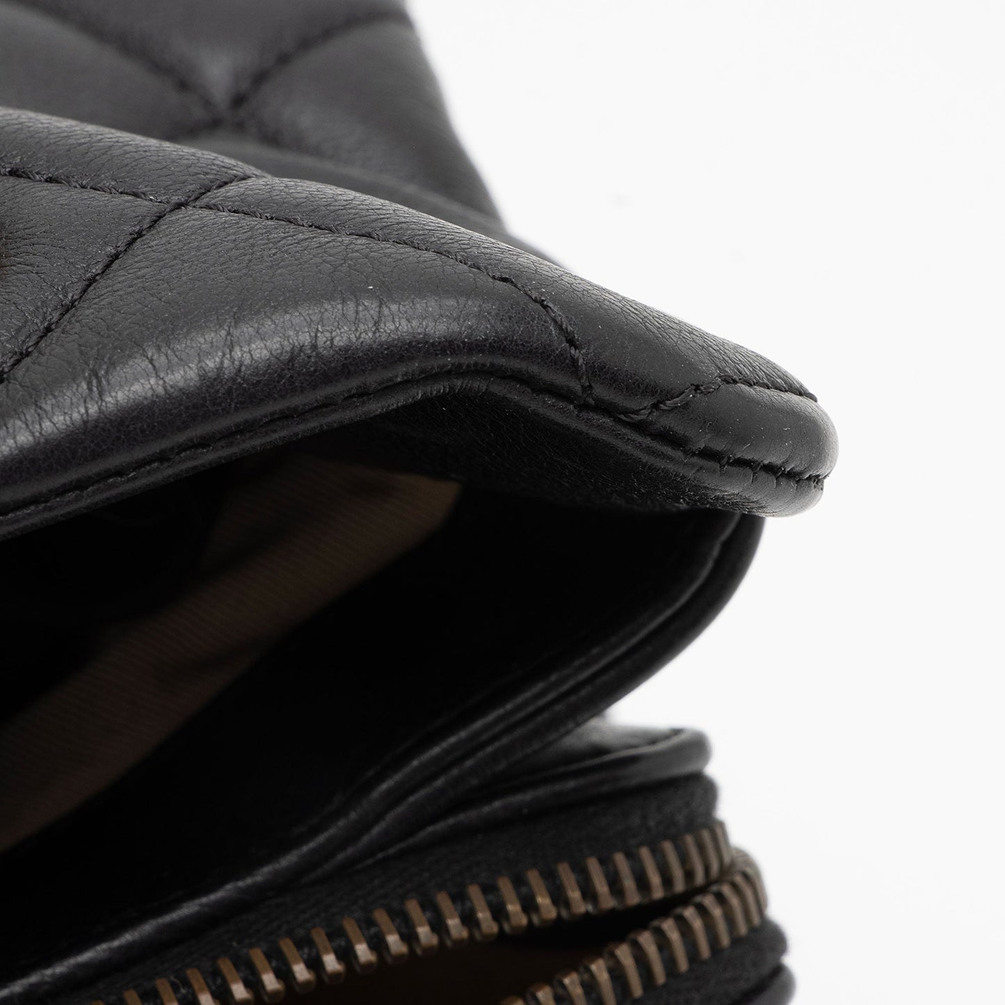 Chanel Quilted Calfskin CC Crown Small Tote (SHF-bToVAu)