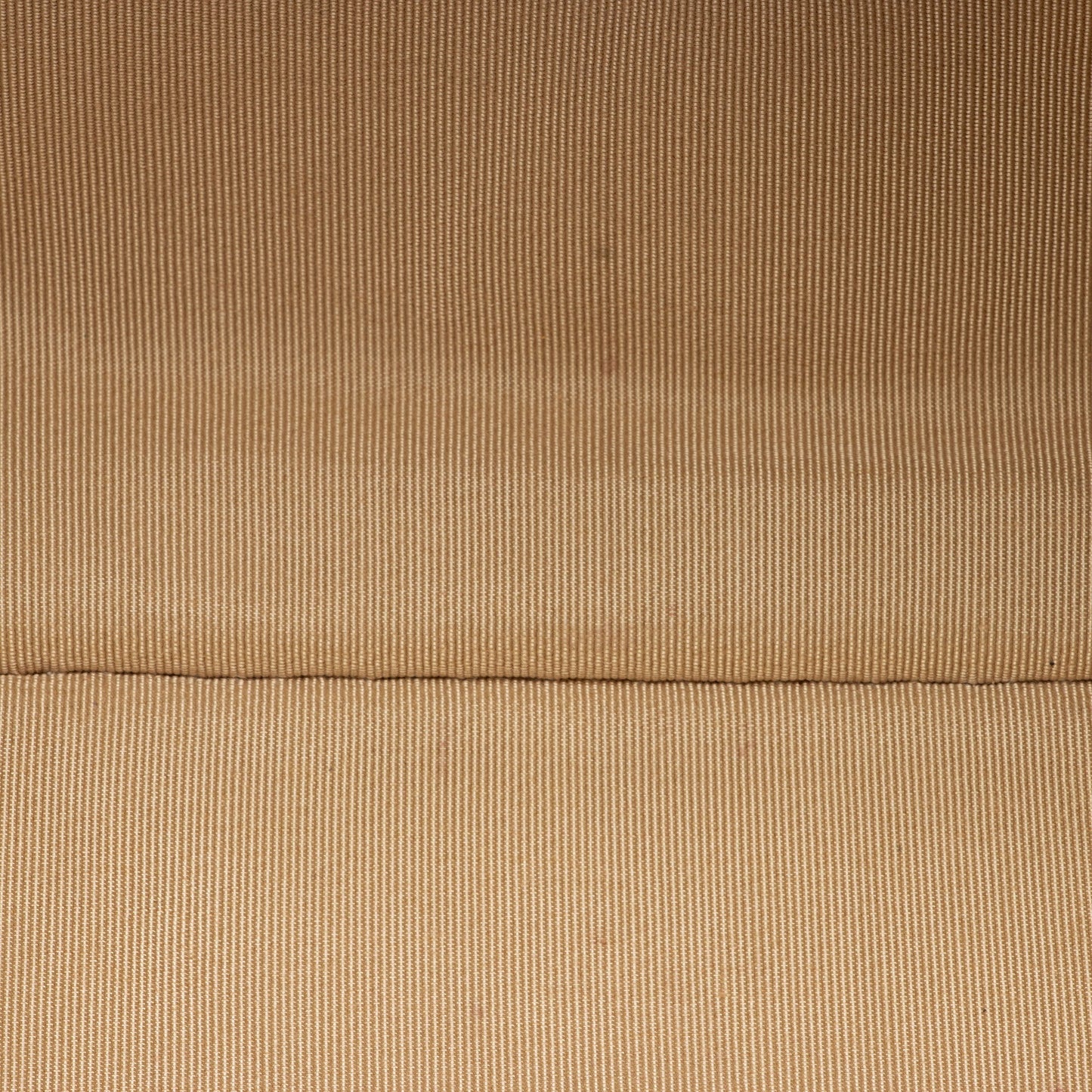 Chanel Quilted Calfskin CC Crown Small Tote (SHF-bToVAu)