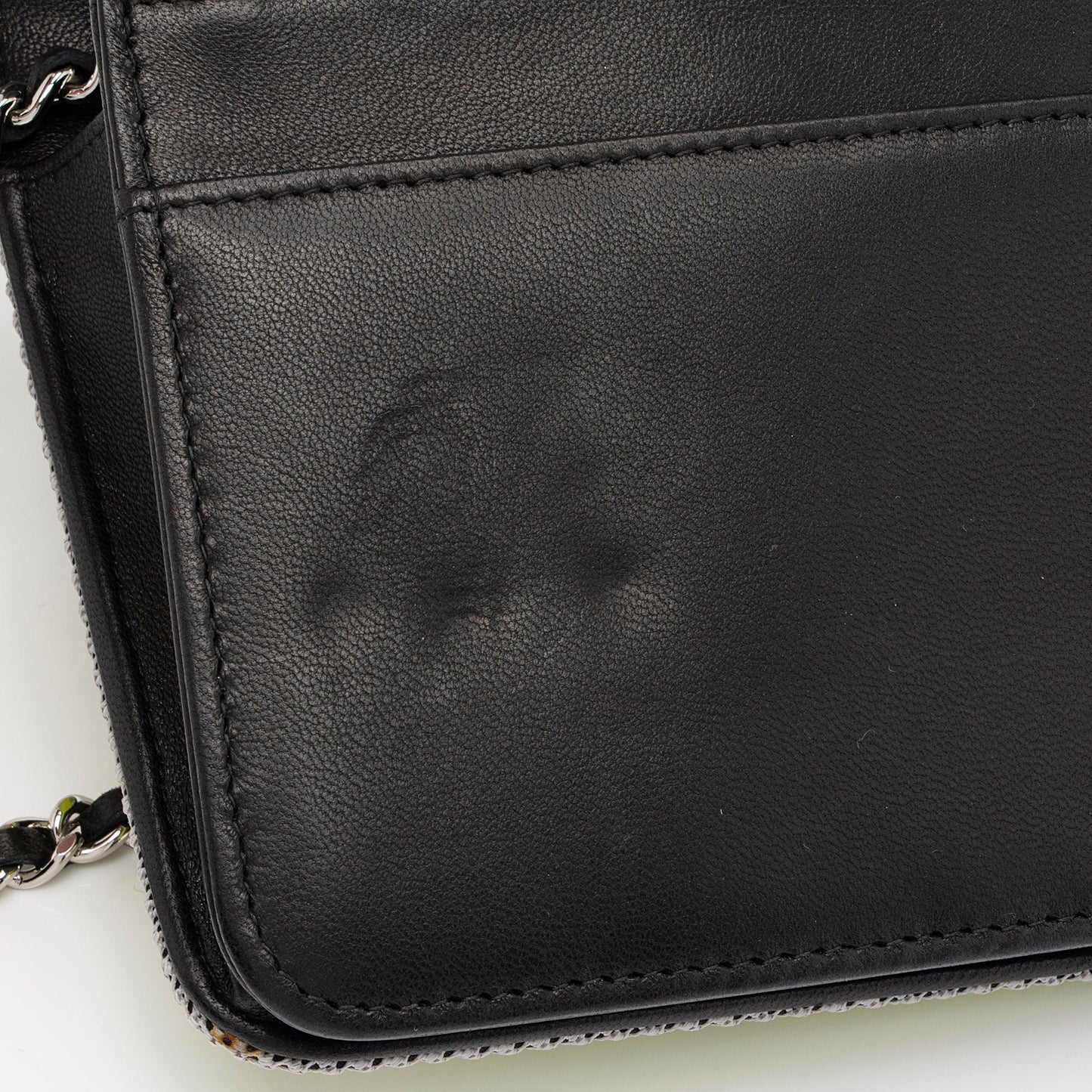 Chanel Quilted Canvas Fluo Boy Wallet on Chain (SHF-jXYUuG)