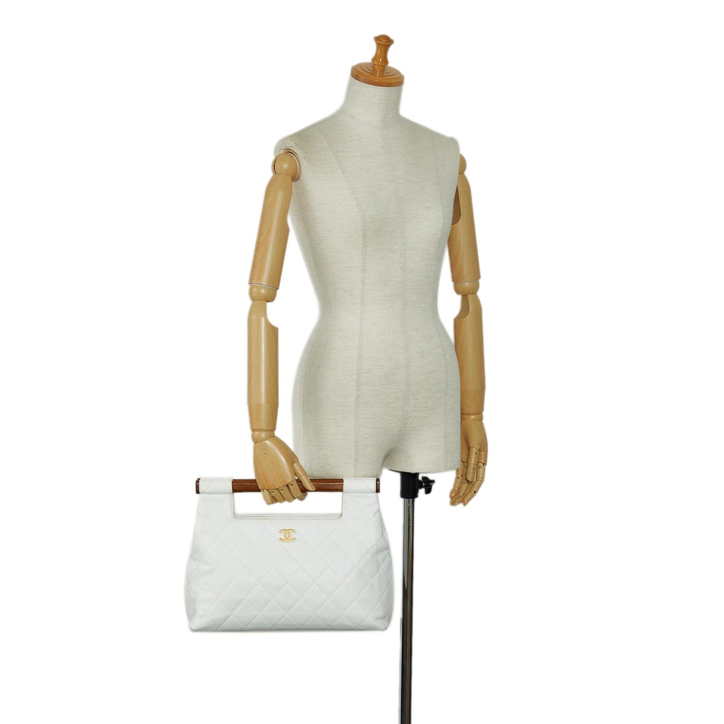 Chanel Quilted Caviar Wood Handle Tote Bag (SHG-McC69J)