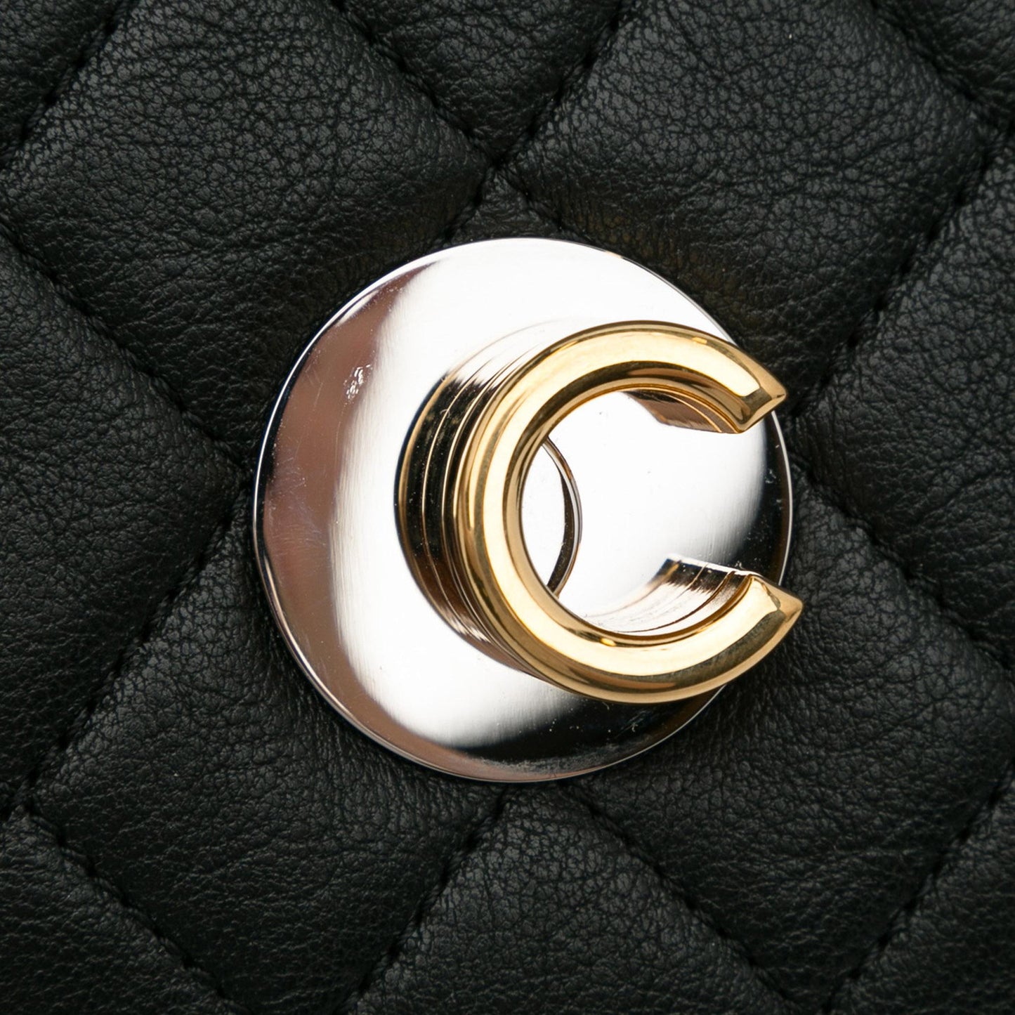 Chanel Quilted Classic Single Flap (SHG-n3i9JL)