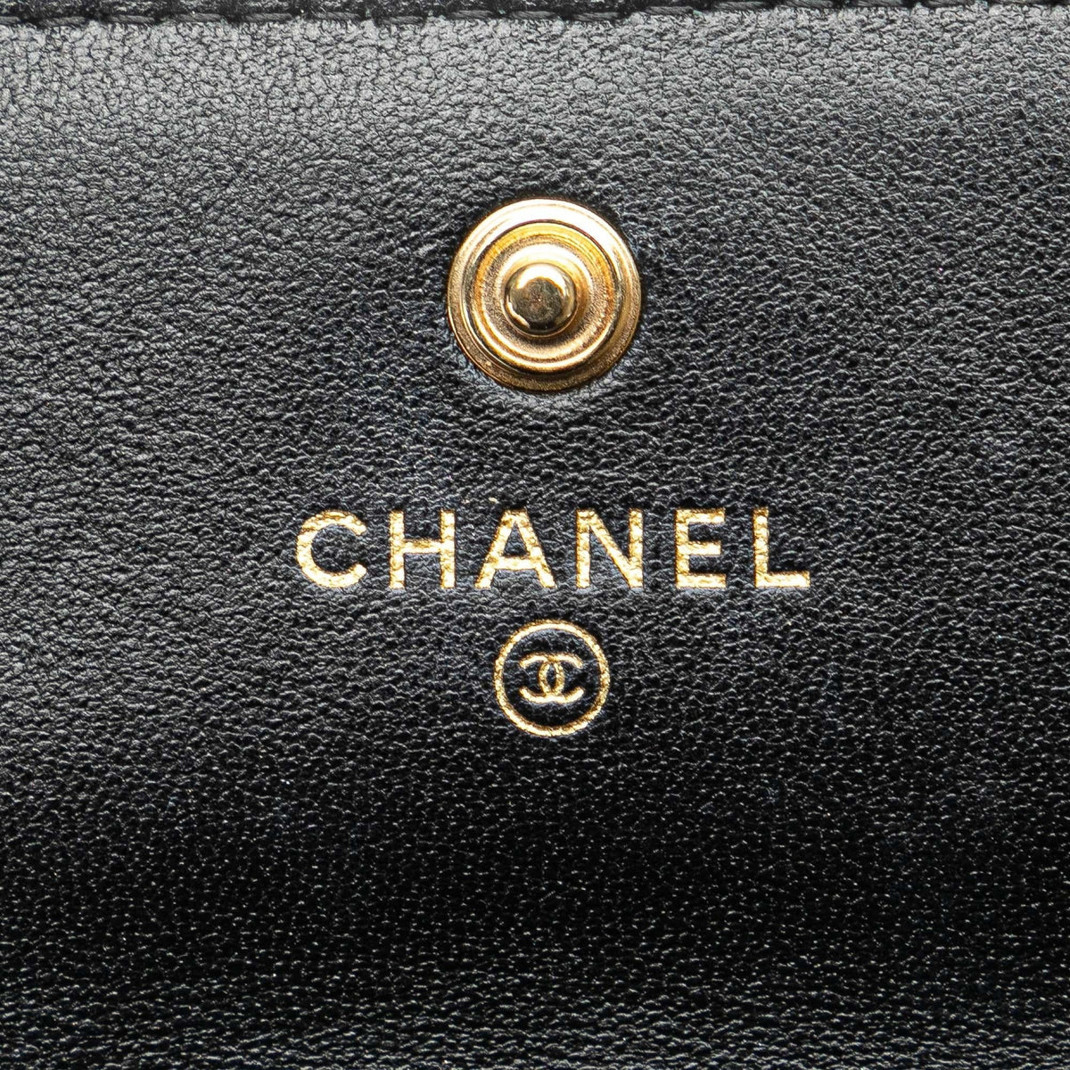 Chanel Quilted Lambskin Pearl Crown Clutch On Chain (SHG-VUCY5S)