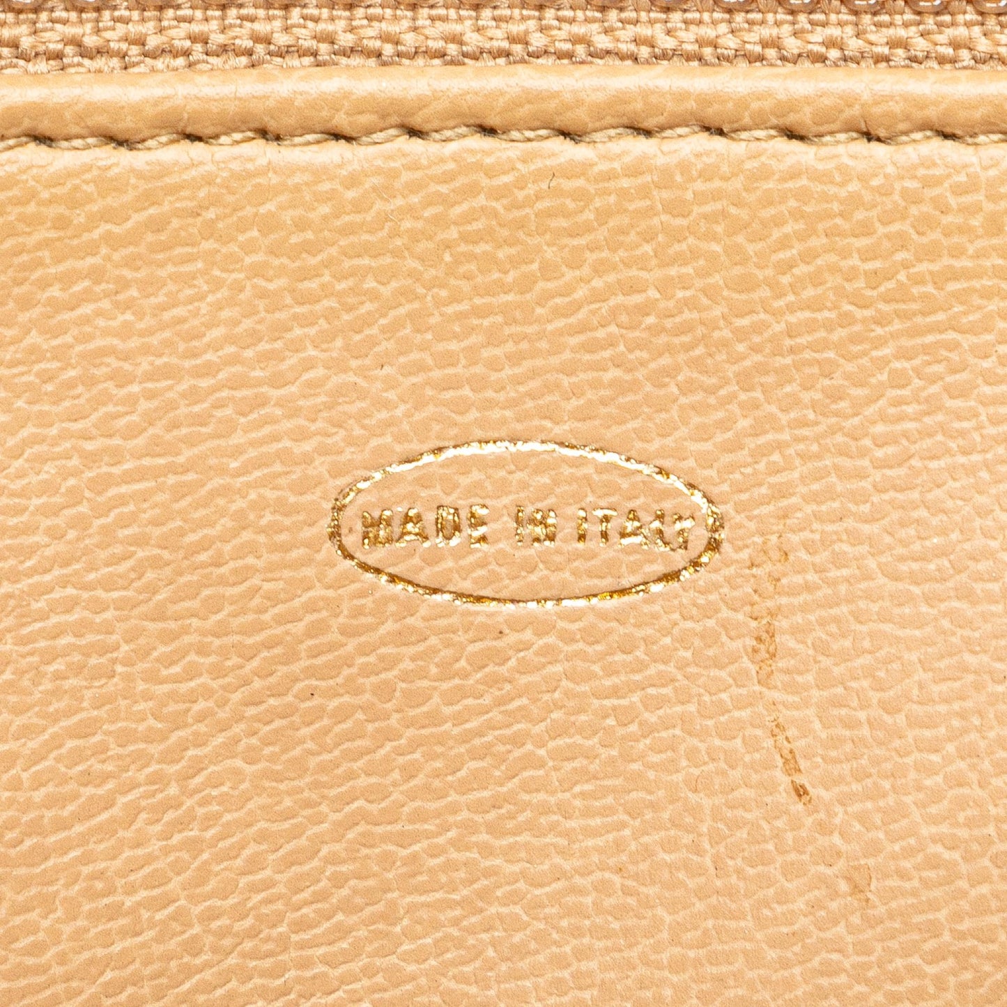 Chanel Quilted Lambskin Shoulder Bag (SHG-ng6kM3)