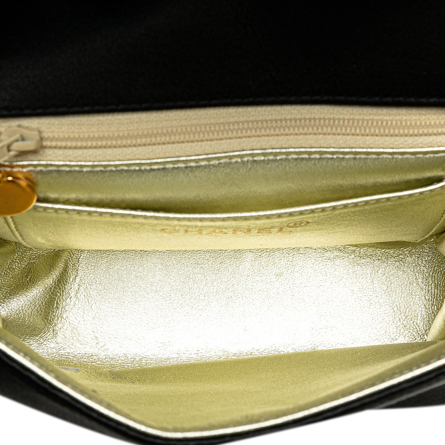 Chanel Satin Sequin Camellia Crossbody (SHG-lNLNMR)