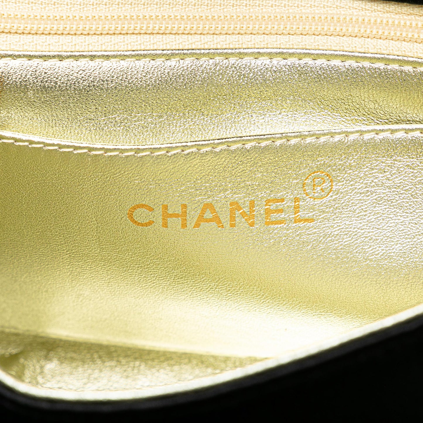 Chanel Satin Sequin Camellia Crossbody (SHG-lNLNMR)