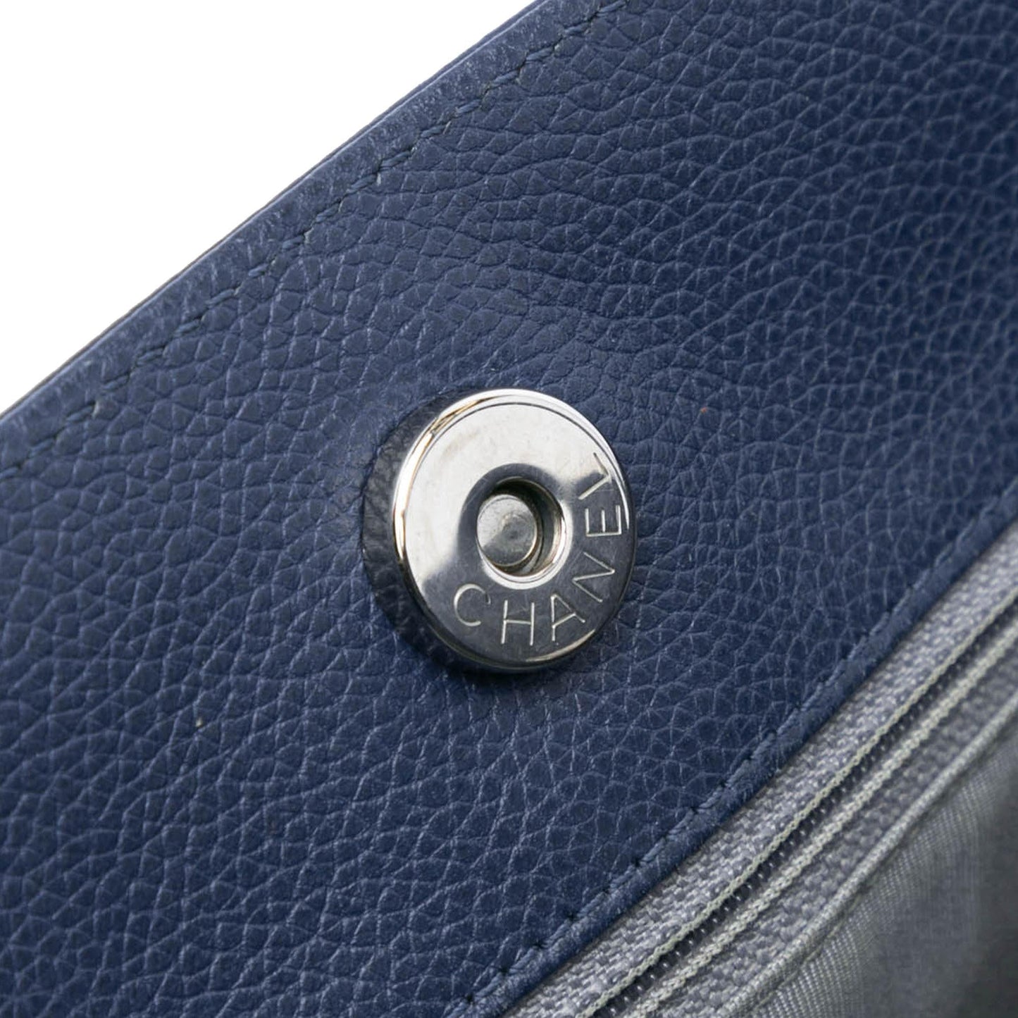 Chanel Small Calfskin Executive Cerf Tote (SHG-nw1nbQ)