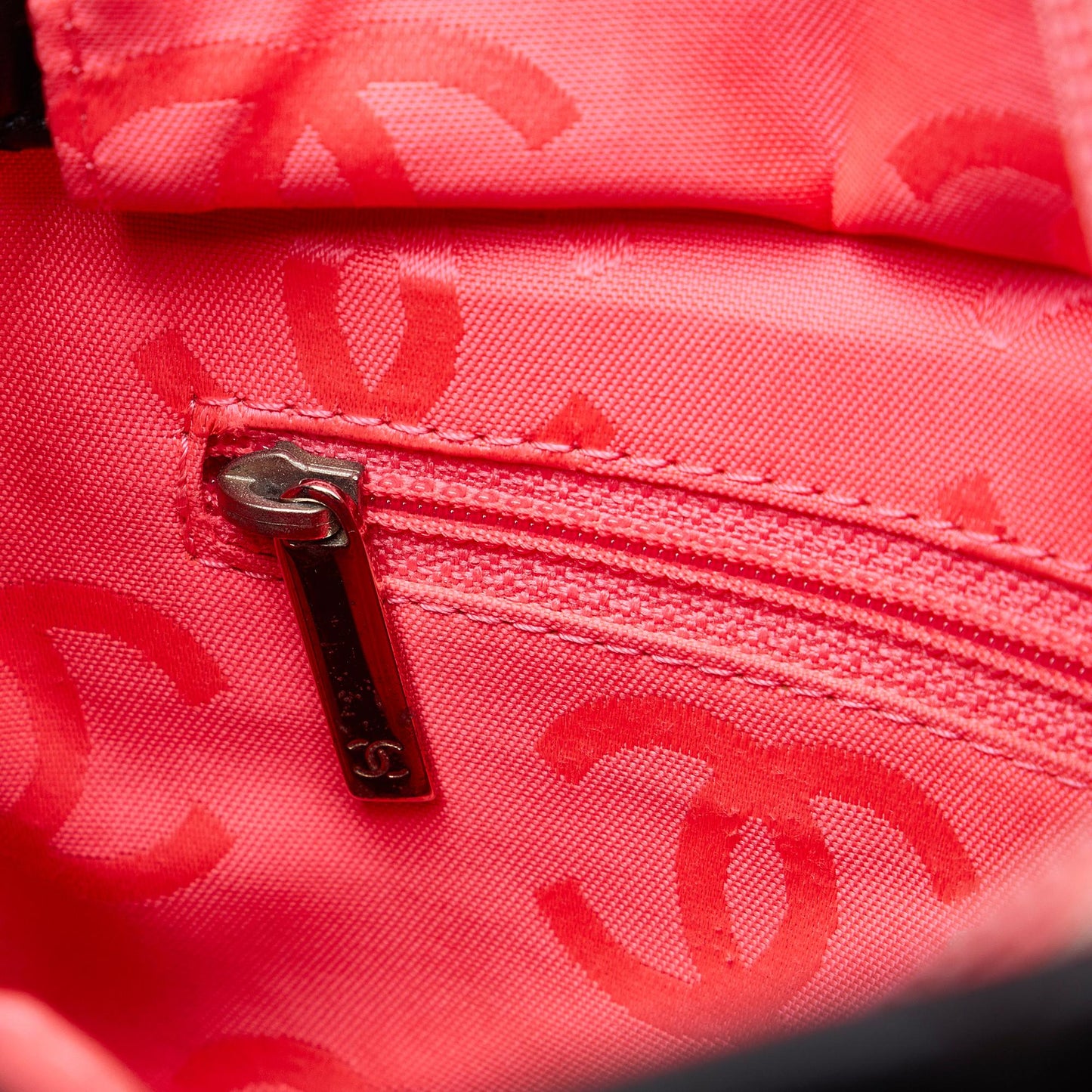 Chanel Small Cambon Ligne Tote (SHG-0BxFTE)