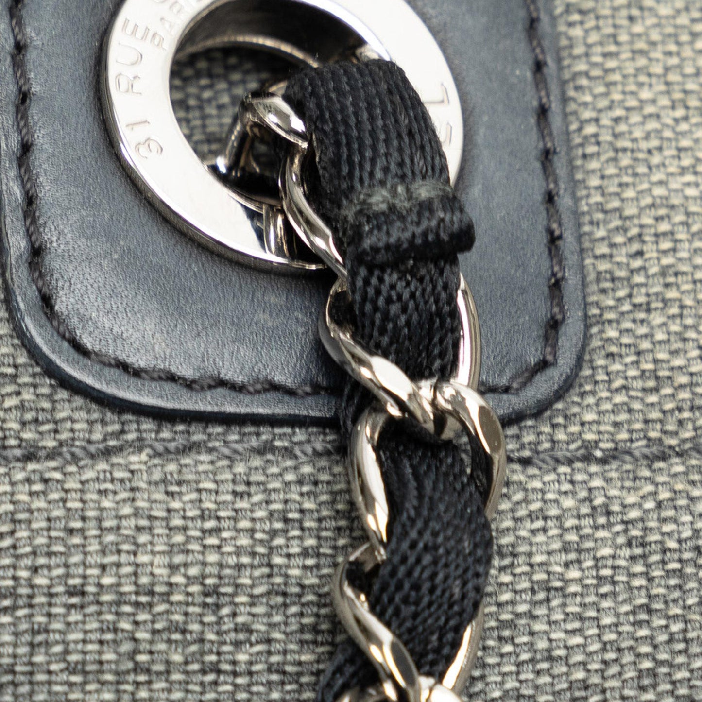 Chanel Small Canvas Deauville Tote (SHG-mmN7Cl)