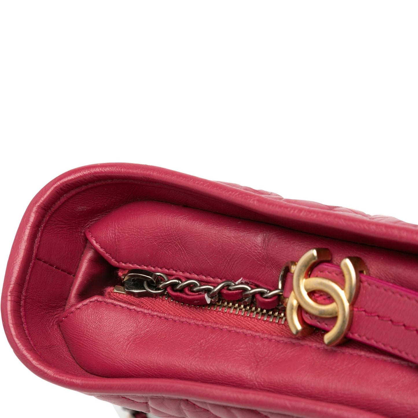 Chanel Small Chevron Aged Calfskin Gabrielle Crossbody (SHG-ZWLu0C)