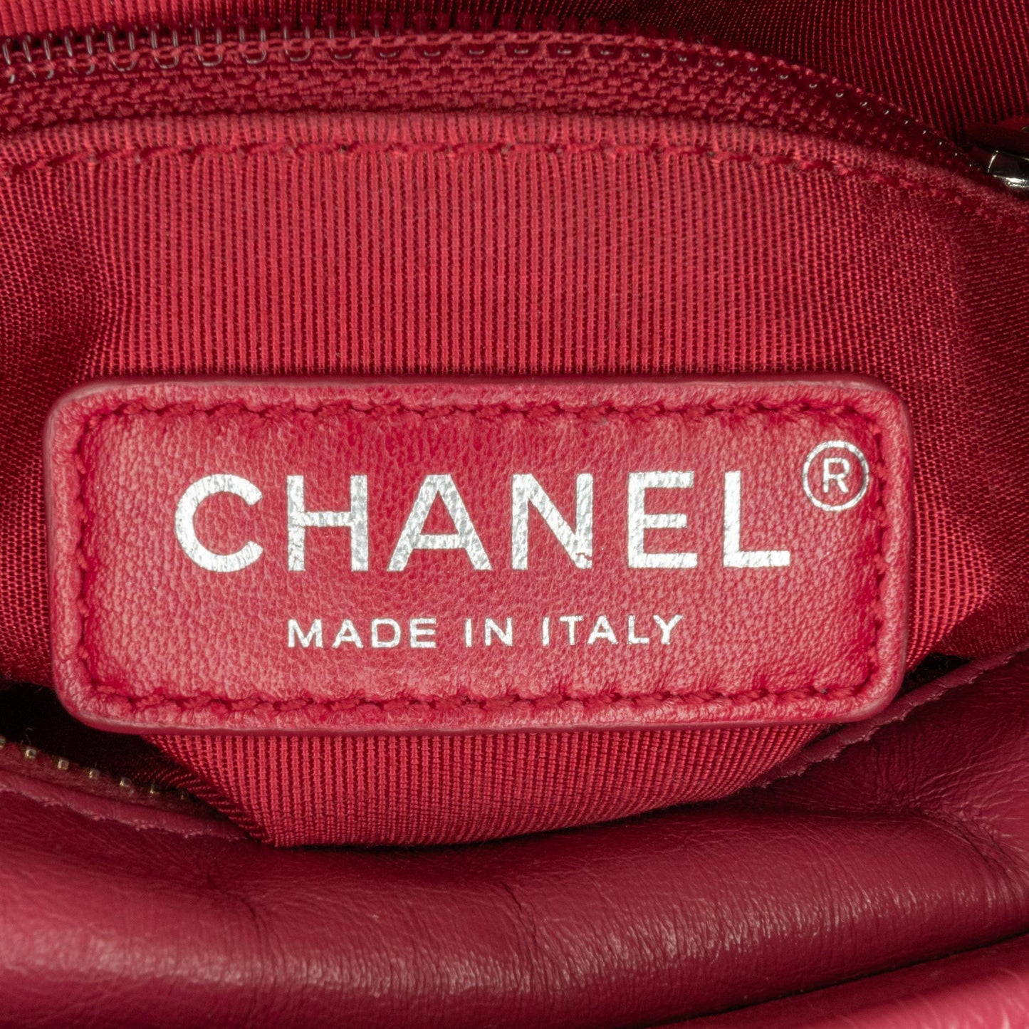 Chanel Small Chevron Aged Calfskin Gabrielle Crossbody (SHG-ZWLu0C)