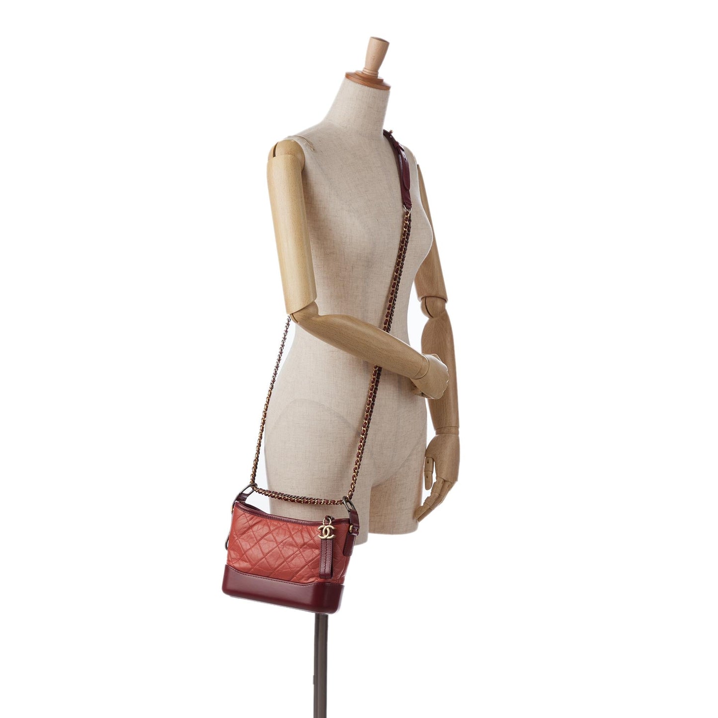 Chanel Small Chevron Lambskin Gabrielle Crossbody (SHG-q9zIgx)