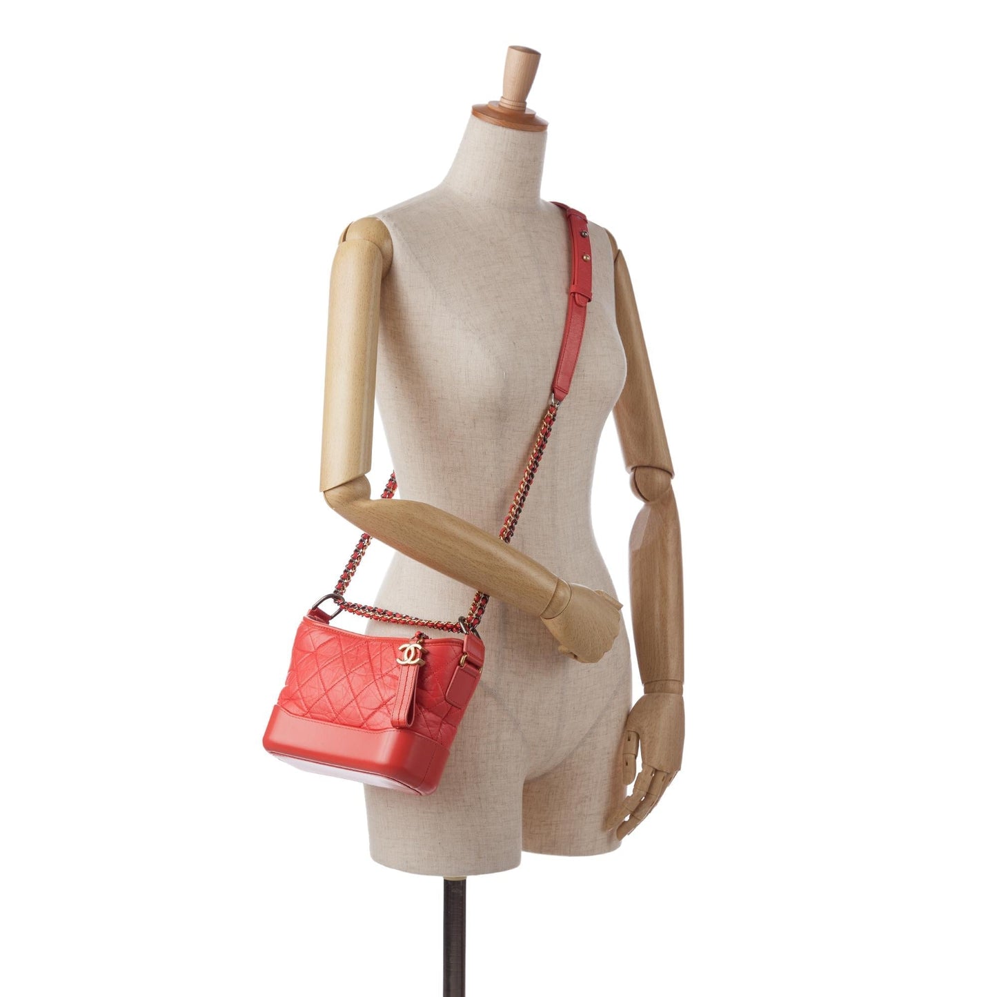 Chanel Small Chevron Lambskin Gabrielle Crossbody (SHG-CK0Rtr)