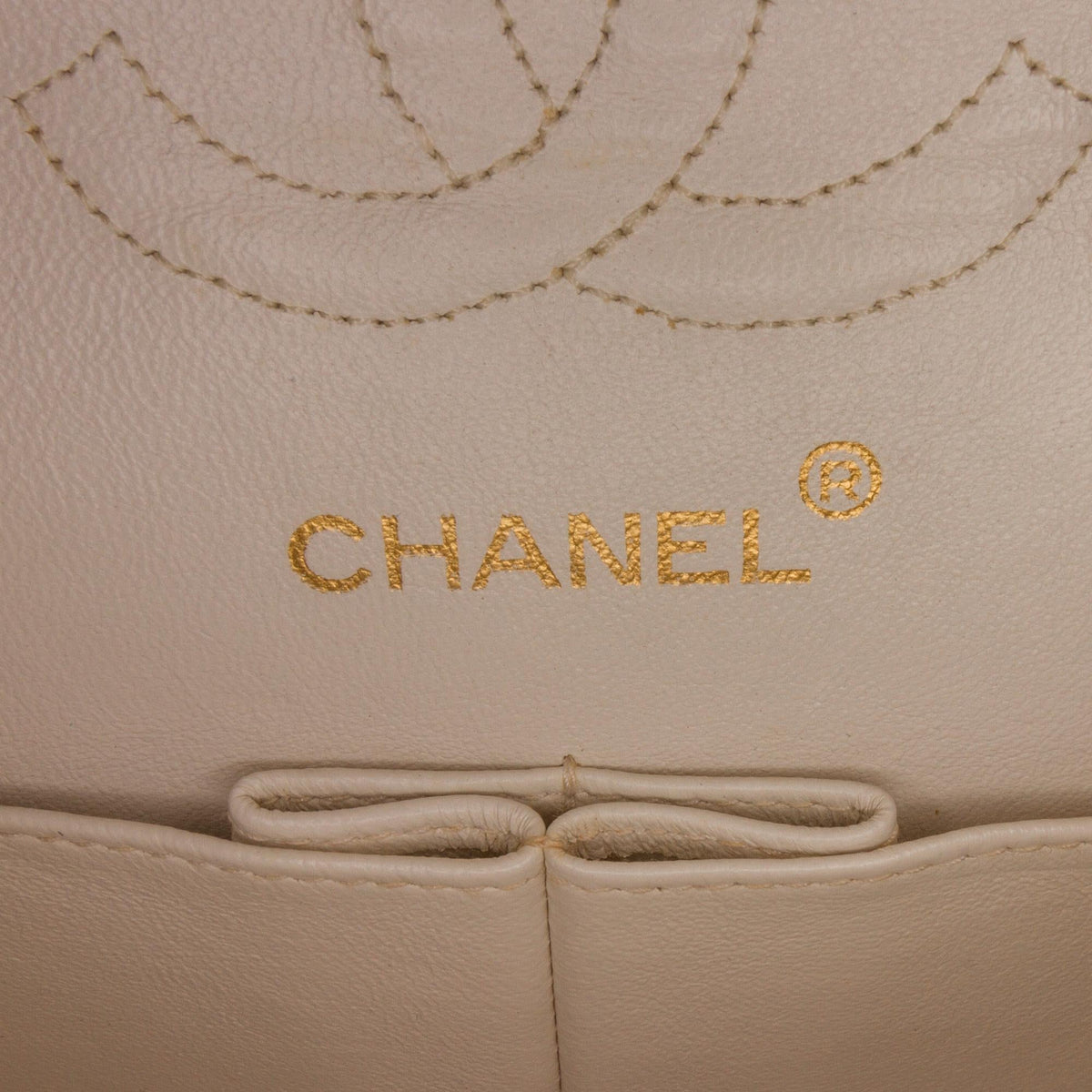 Chanel Small Classic Lambskin Double Flap (SHG-EEst57)