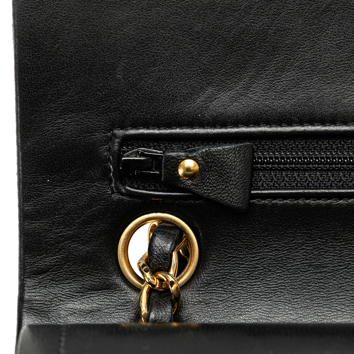 Chanel Small Classic Lambskin Double Flap (SHG-mq1igU)