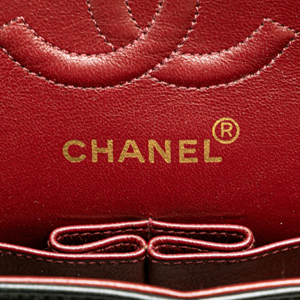 Chanel Small Classic Lambskin Double Flap (SHG-mq1igU)