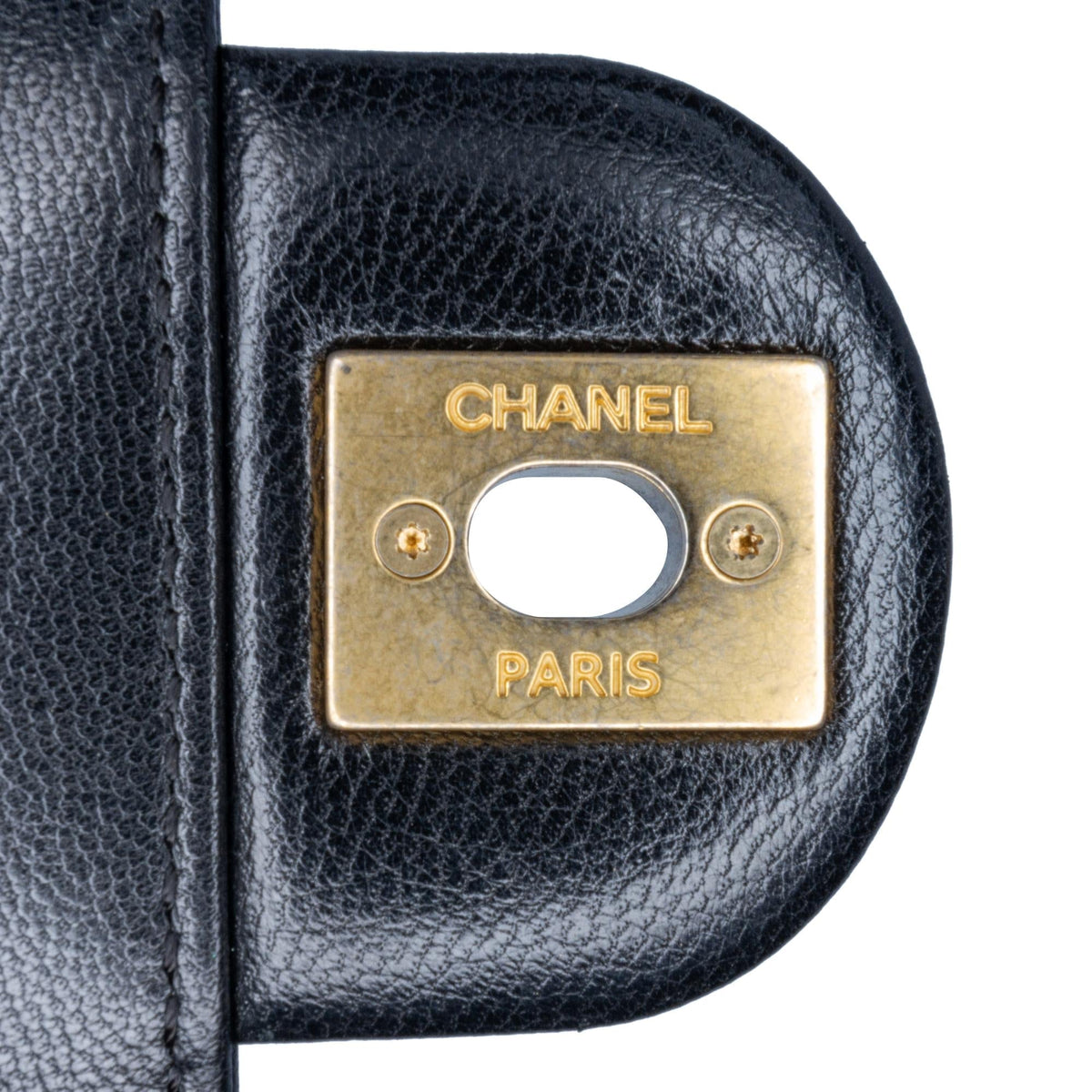 Chanel Small Lambskin Chic Pearls Flap (SHG-HraSbZ)