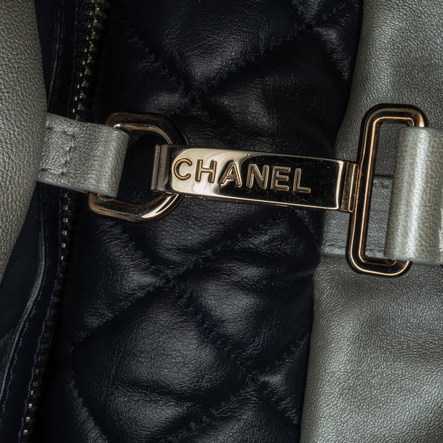 Chanel Small Lambskin Coco Cocoon Reversible Tote (SHG-jC8r8y)