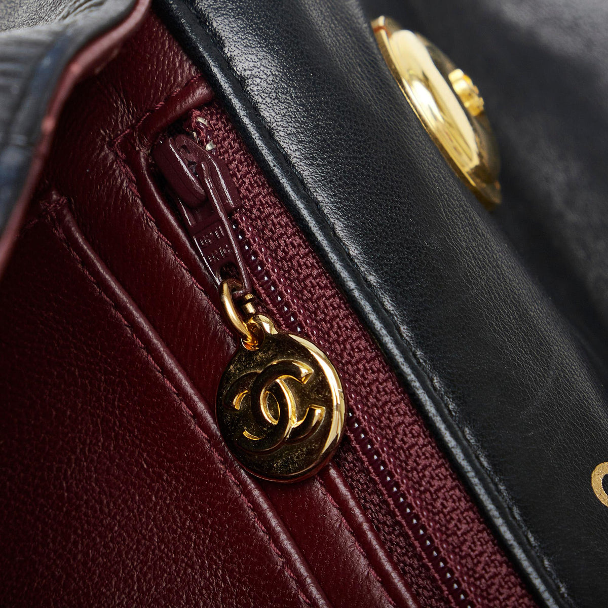 Chanel Small Lambskin Kelly Top Handle Bag (SHG-NiwzVw)