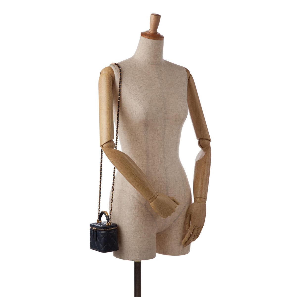 Chanel Small Lambskin Top Handle Vanity Bag (SHG-2wg184)