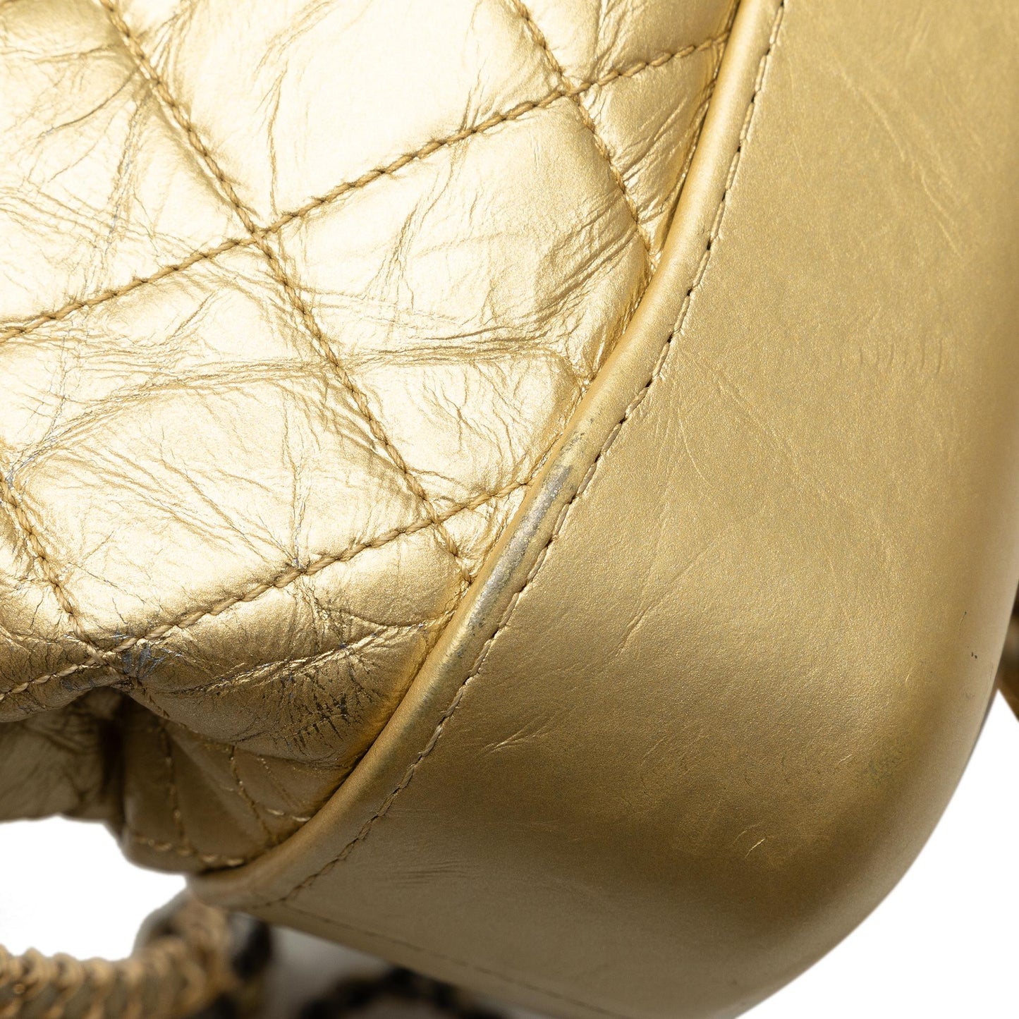 Chanel Small Metallic Lambskin Gabrielle Crossbody (SHG-XYucts)