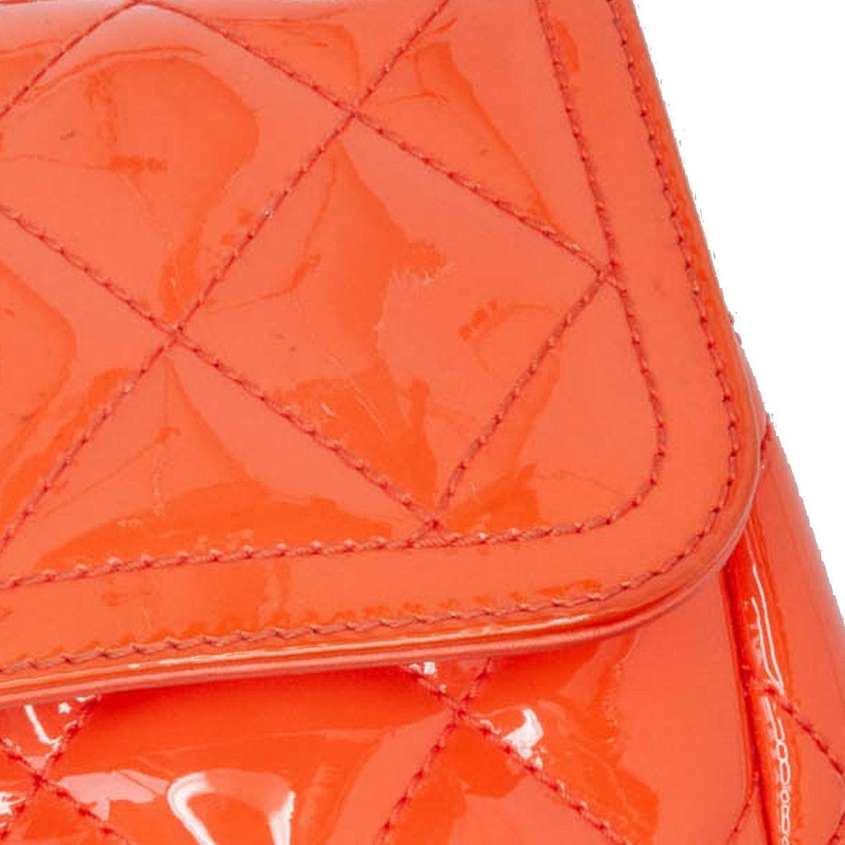 Chanel Small Patent Coco Shine Flap (SHG-cpqn8W)