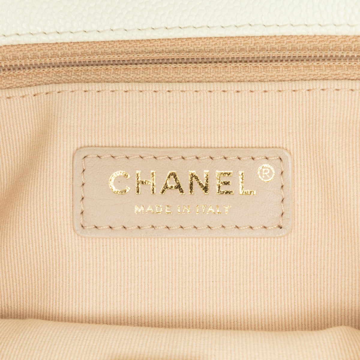 Chanel Small Quilted Caviar Chain Melody Flap (SHG-NPPNU4)