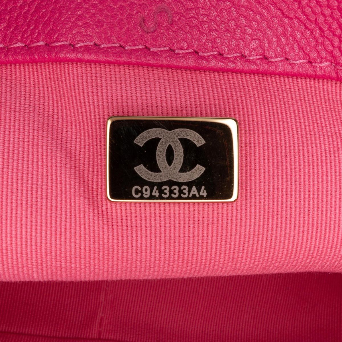 Chanel Small Quilted Caviar Chain Melody Flap (SHG-NhLCtj)
