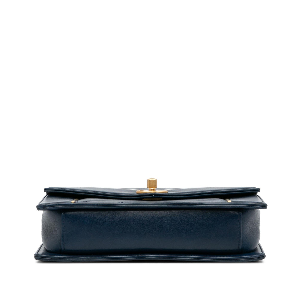 Chanel Small Reversed Chevron Lambskin Flap (SHG-I8TN3a)