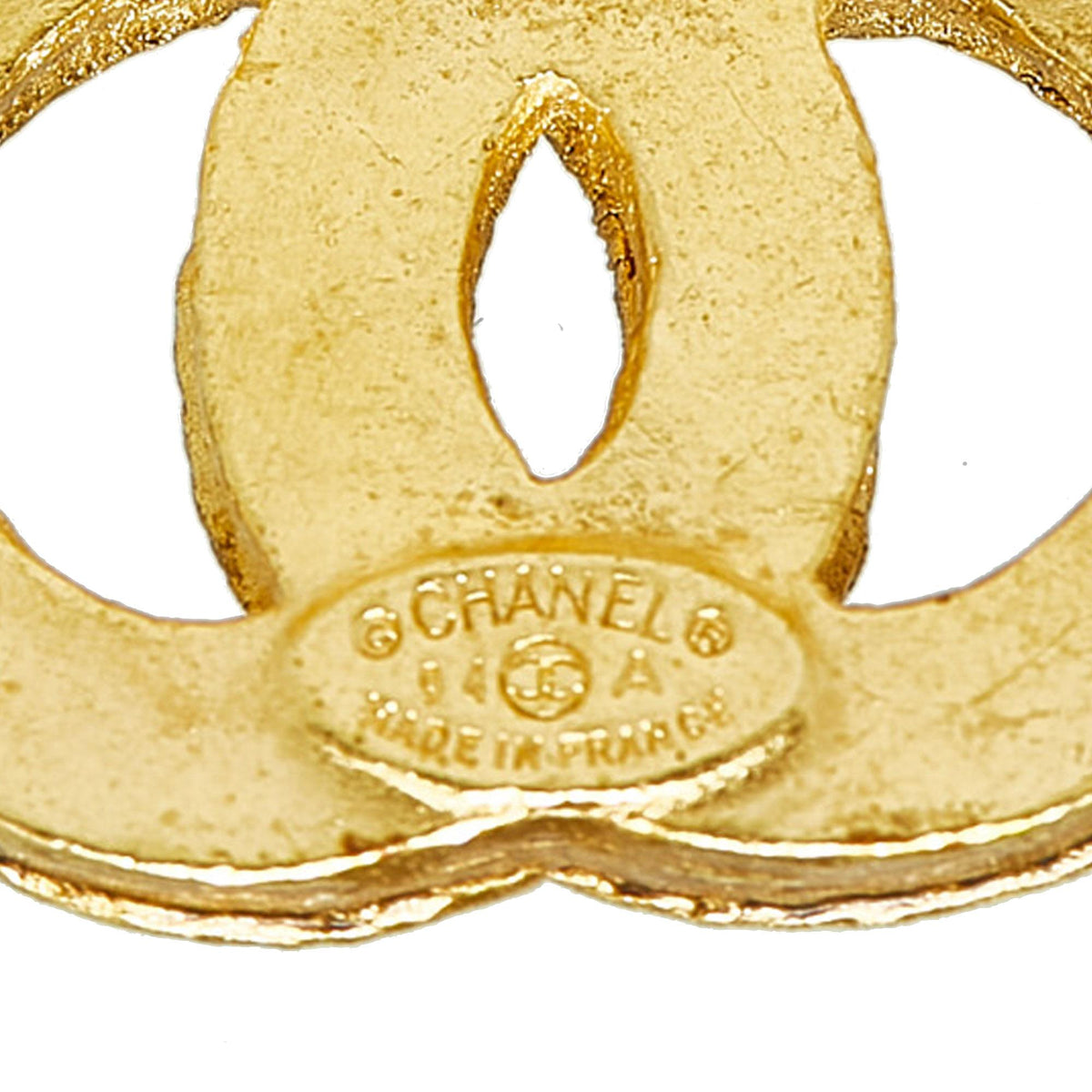 Chanel Triple CC Brooch (SHG-EvYBHU)