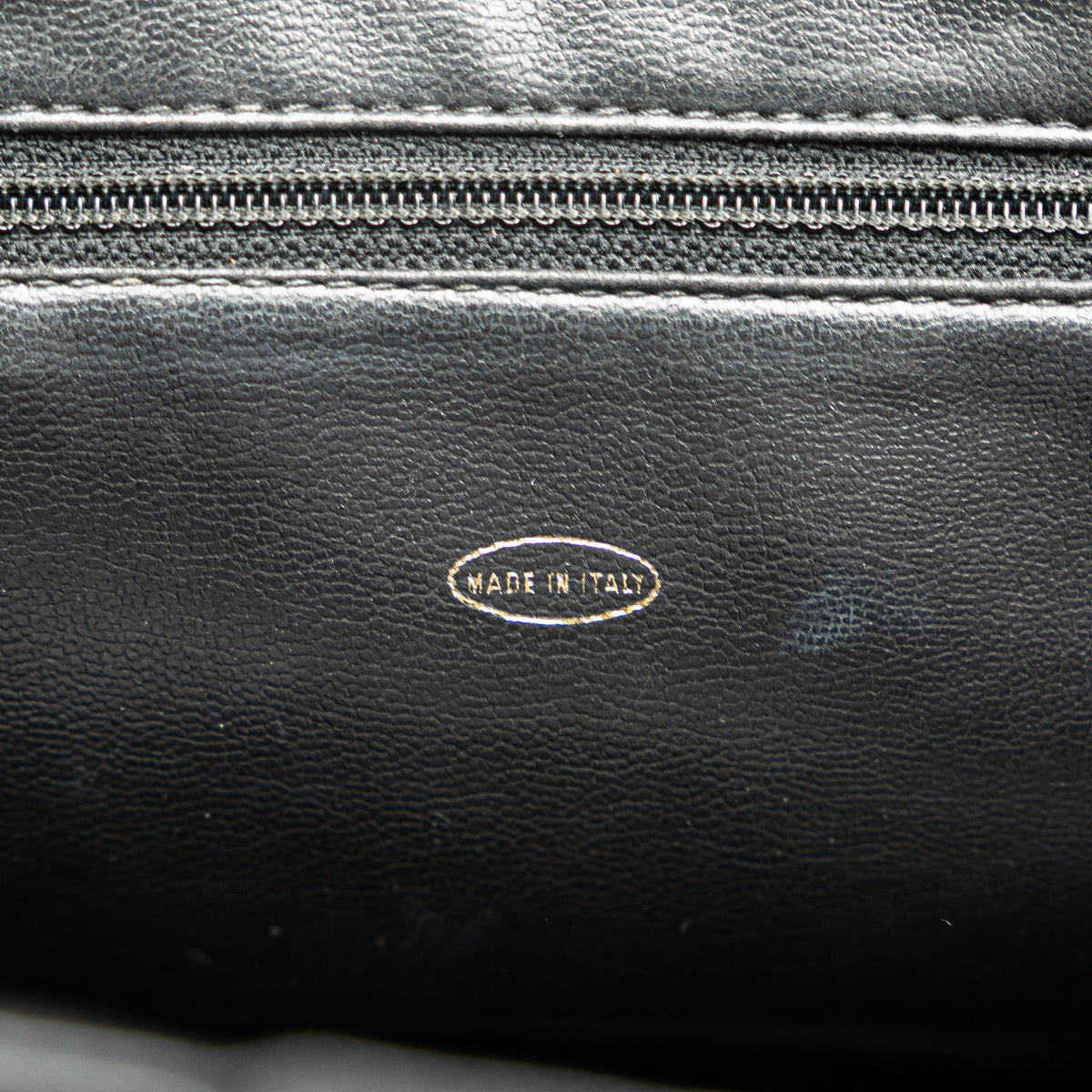 Chanel Triple CC Caviar Bucket (SHG-uce6qb)