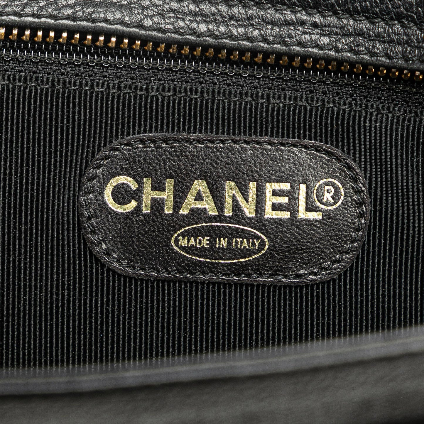 Chanel Triple CC Caviar Shoulder Bag (SHG-fLBKOy)