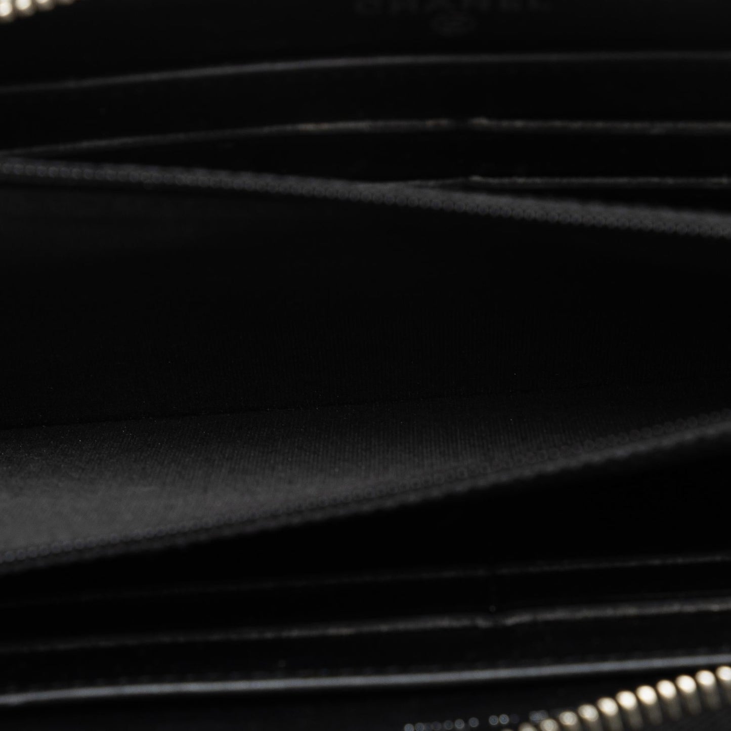 Chanel Tweed Deauville Continental Wallet (SHG-KXyV9k)
