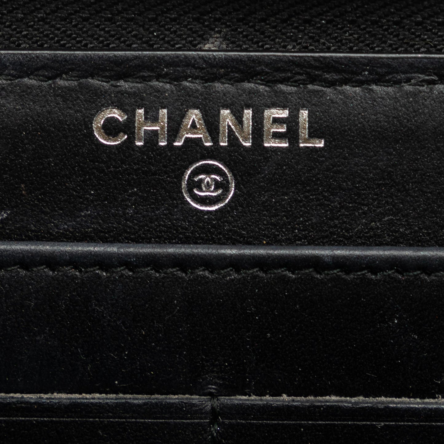 Chanel Tweed Deauville Continental Wallet (SHG-KXyV9k)