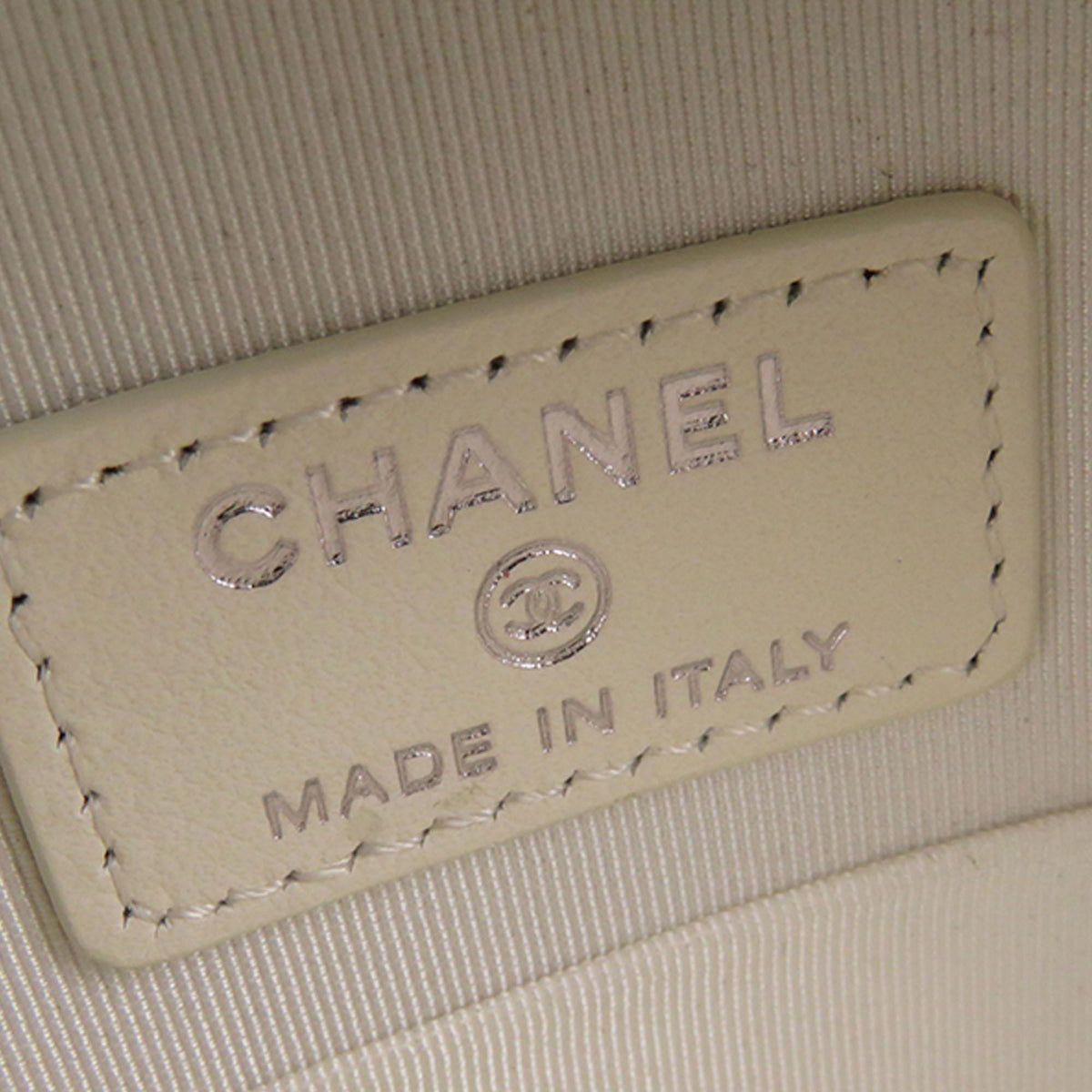 Chanel Tweed Round Clutch with Chain (SHG-jox5Cf)