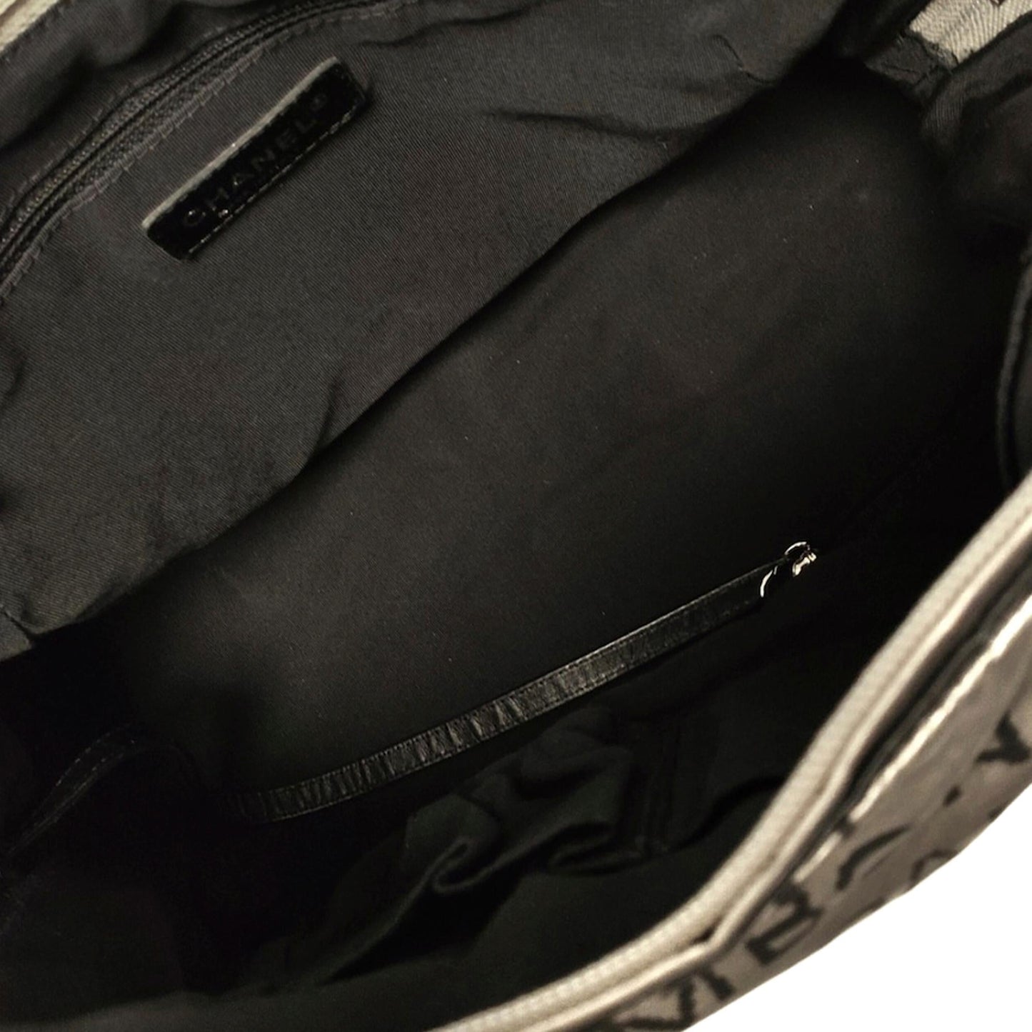 Chanel Unlimited Nylon Tote Bag (SHG-33498)