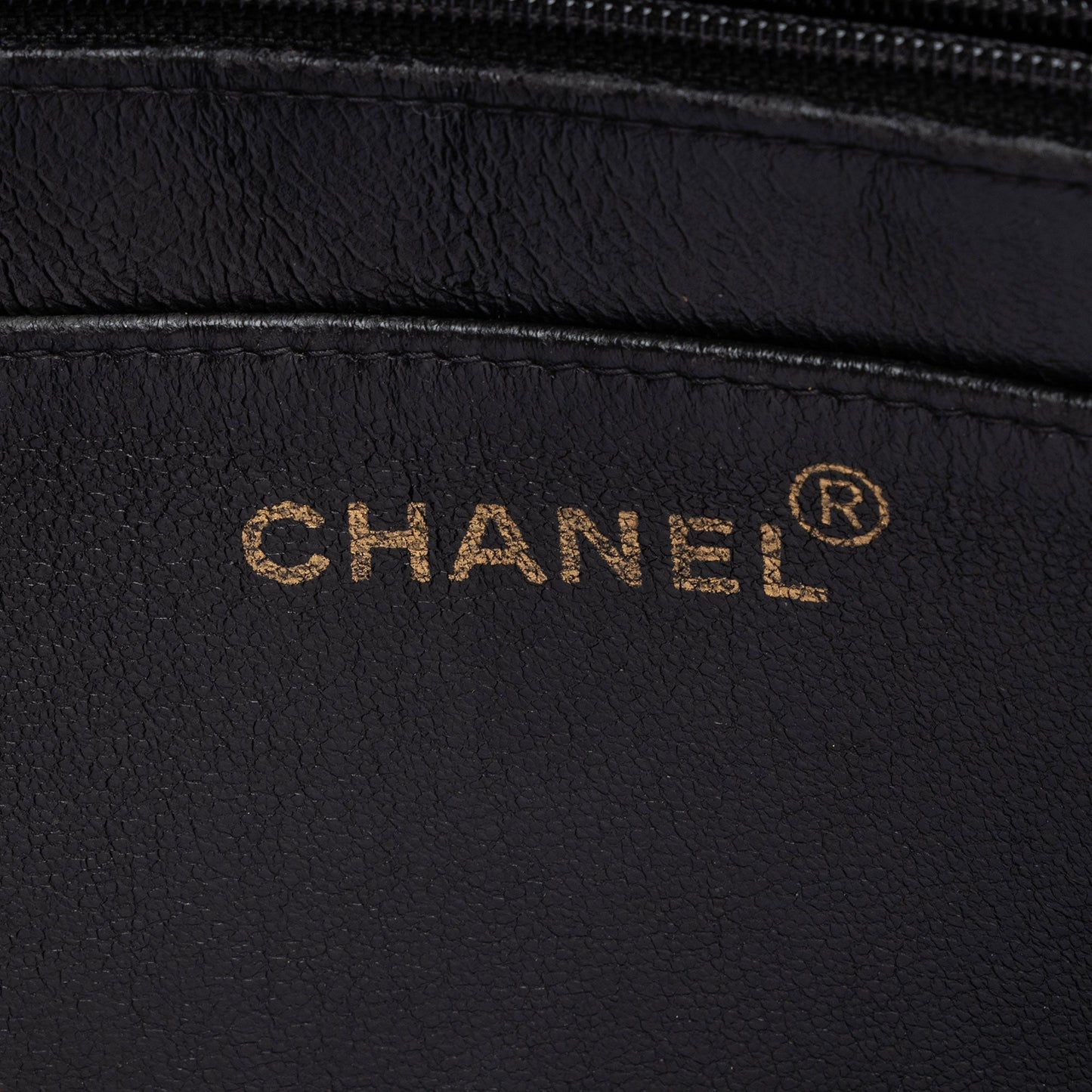 Chanel Vintage Patent Leather Chain Handle Tote (SHF-GLm7W1)