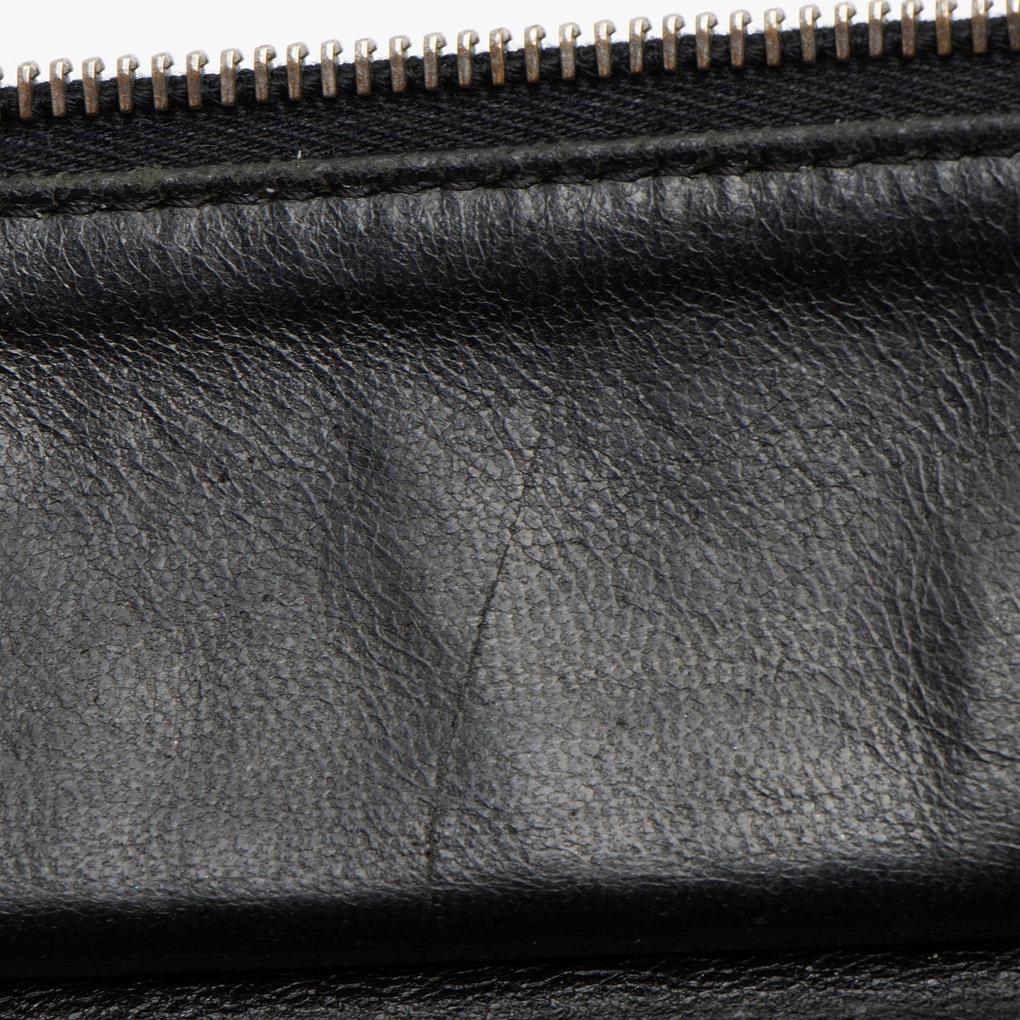 Chanel Vintage Patent Leather Timeless CC Petite Tote (SHF-Up924x)
