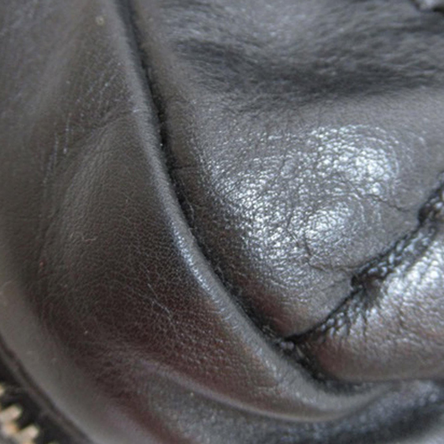 Chanel Wild Stitch Flap Shoulder Bag (SHG-uMH6ML)