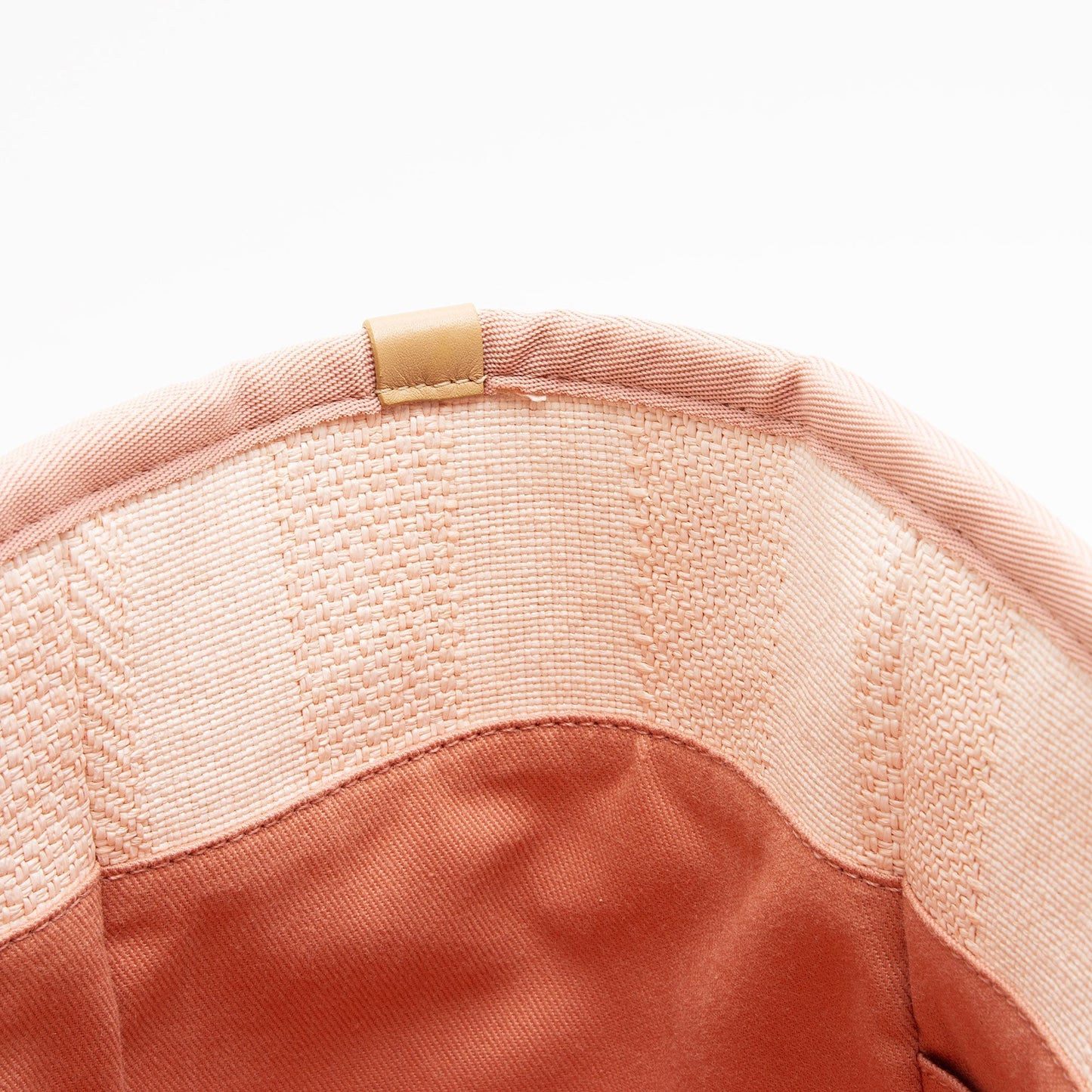 Chanel Woven Straw Deauville Small Tote (SHF-vwuyHk)