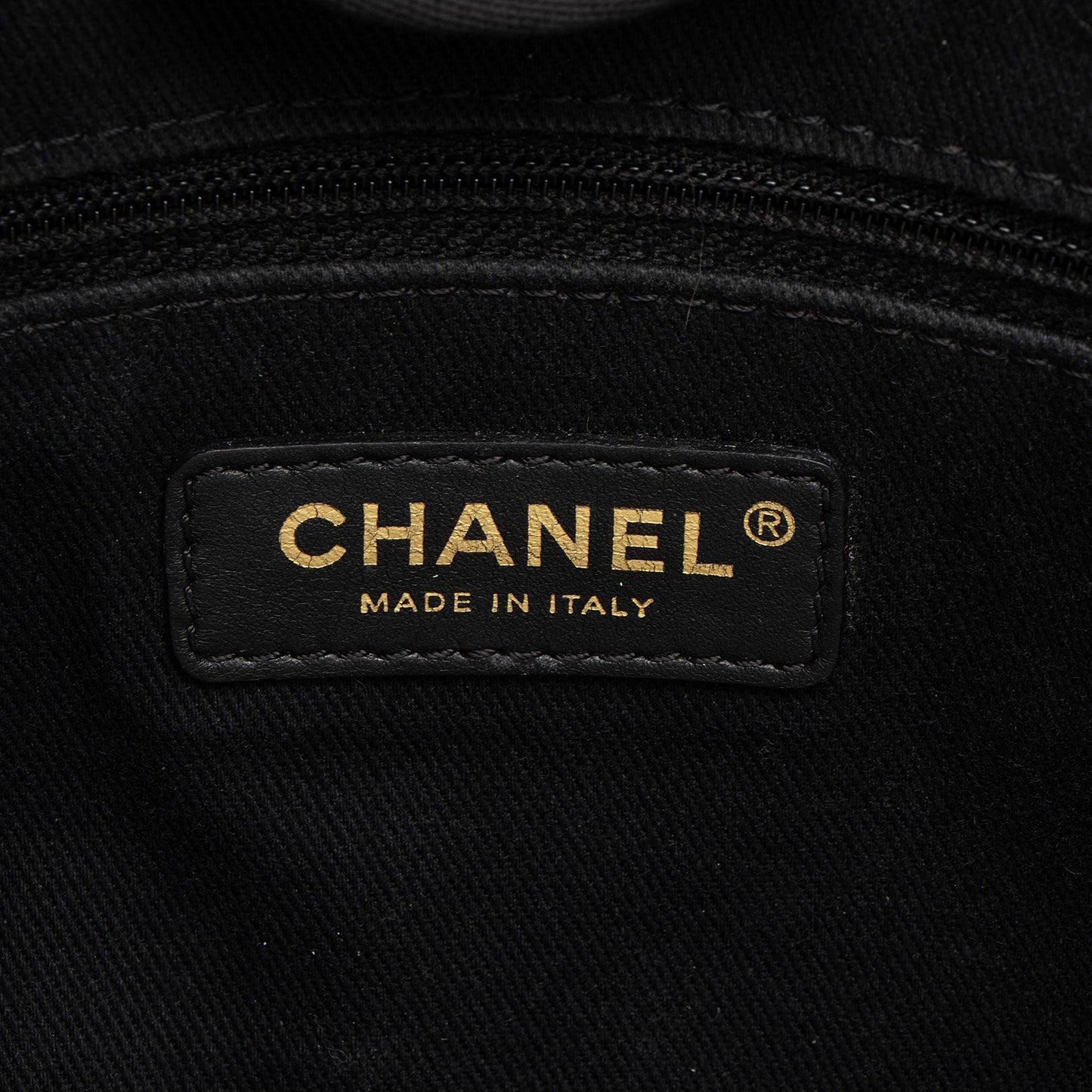 Chanel Woven Straw Deauville Small Tote (SHF-w0hRel)