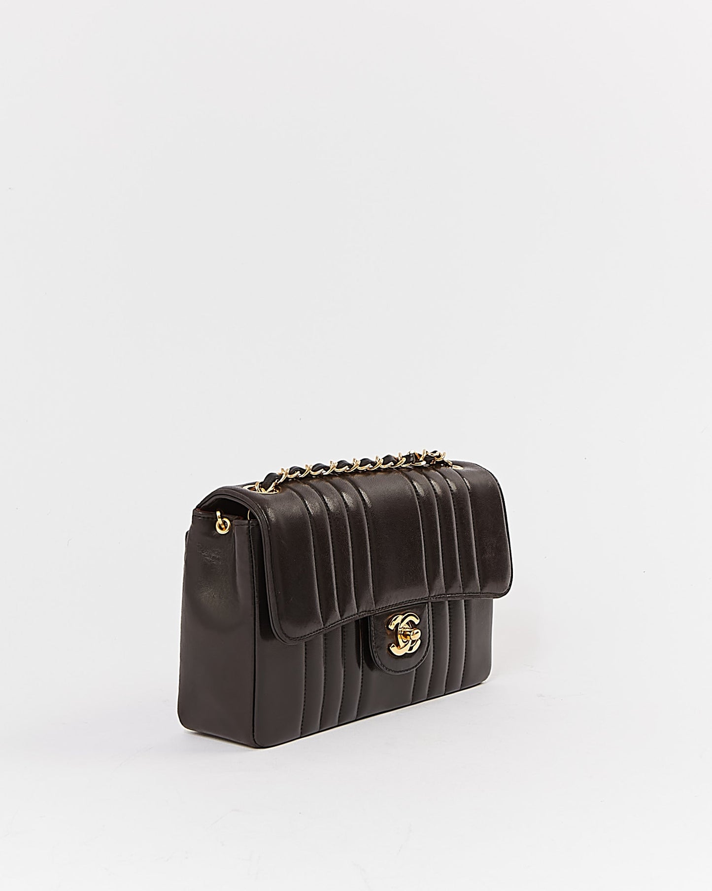 Chanel Black Vertical Quilted Lambskin 24K Gold Vintage Small Classic Single Flap Bag