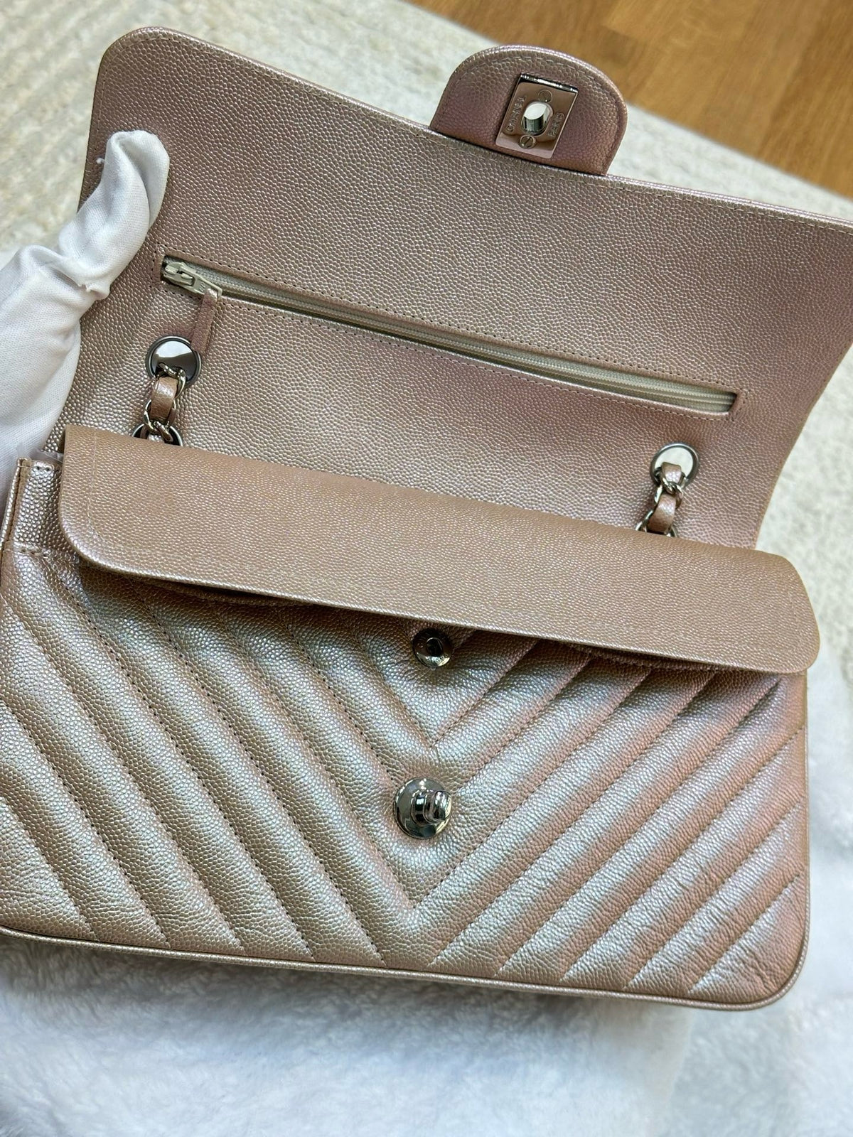 Chanel Medium Classic Chevron Caviar Double Flap 17B Rose Gold SHW
