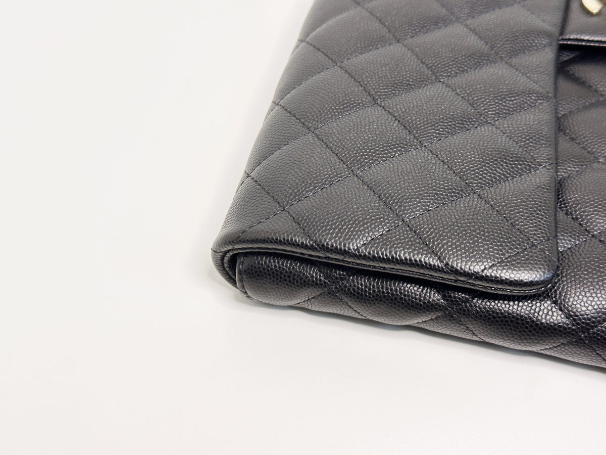 Chanel Quilted Caviar Classic Clutch GHW Black 2683 holo card