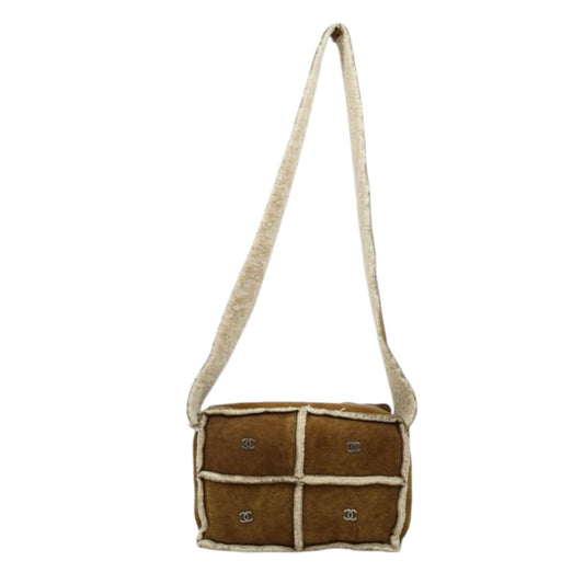 Good ( Rank AB)｜ CHANEL Suede Teddy Wool Shoulder Bag Brown Made In 2000-2002Year｜25051323