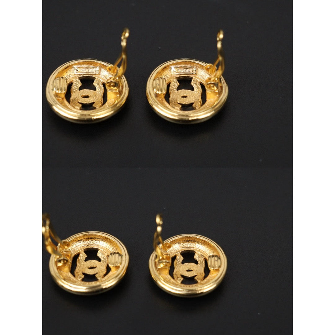 Very Good ( Rank A) ｜CHANEL Coco Mark Gold 24 Plated Earrings ｜S24112502