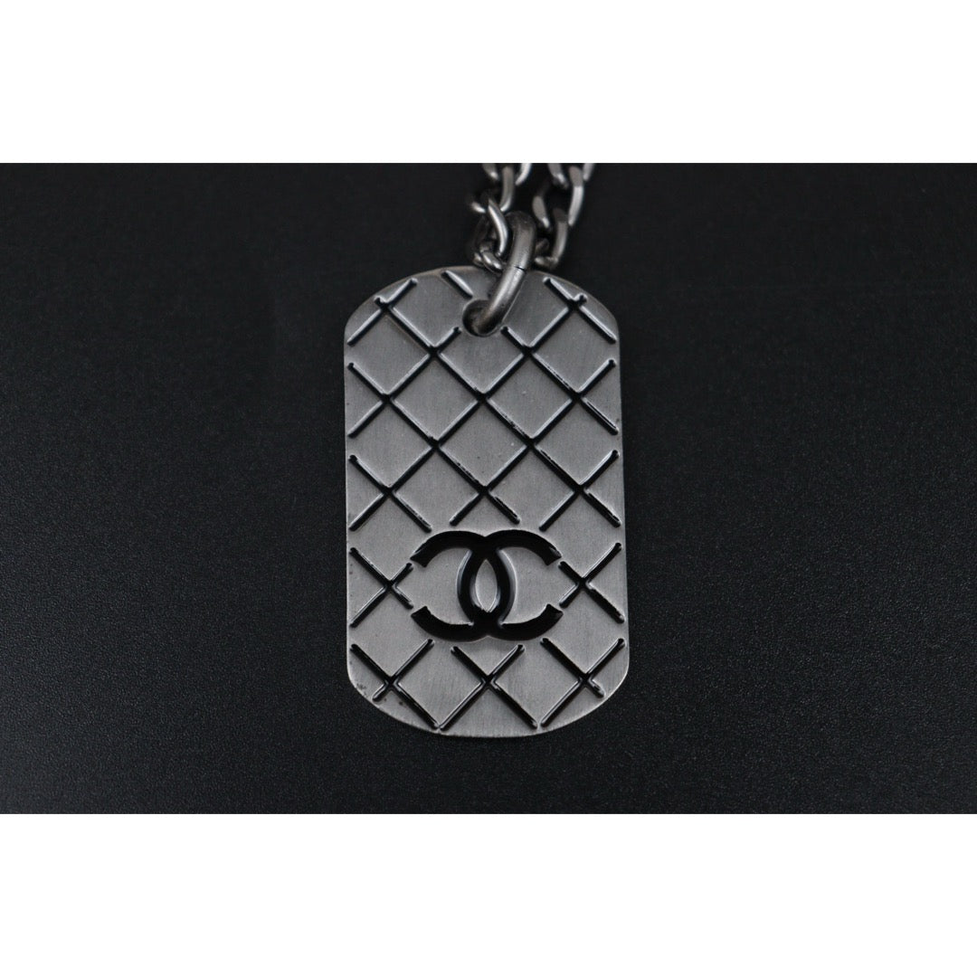 Very Good ( Rank A) ｜CHANEL COCO Mark  Pattern Necklace Graphite Gray Made In 2005 Year｜V25070202