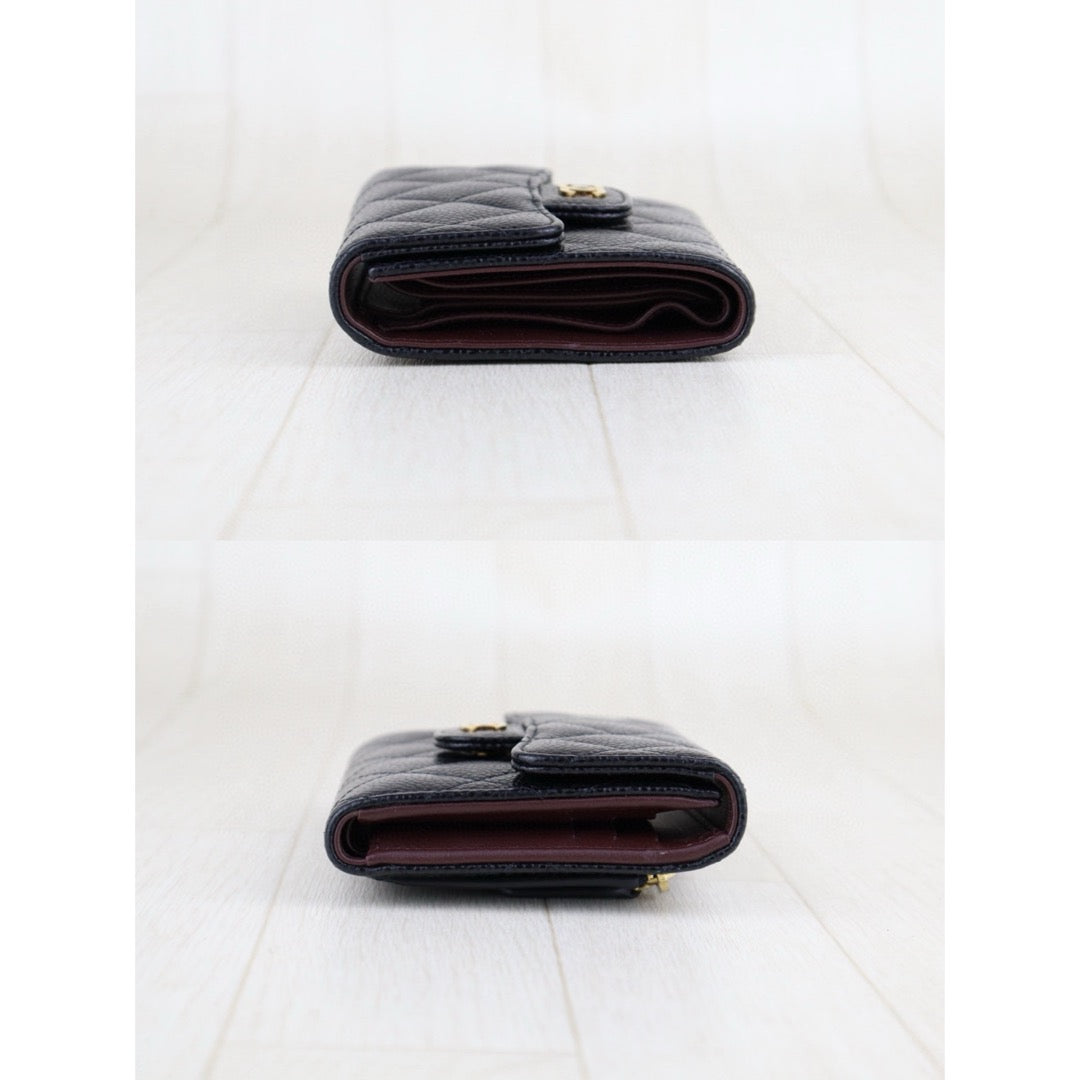 Very Good ( Rank A) ｜CHANEL Caviar Skin Leather Calf Leather  Wallet Black Made In 2018 Year｜S25011001